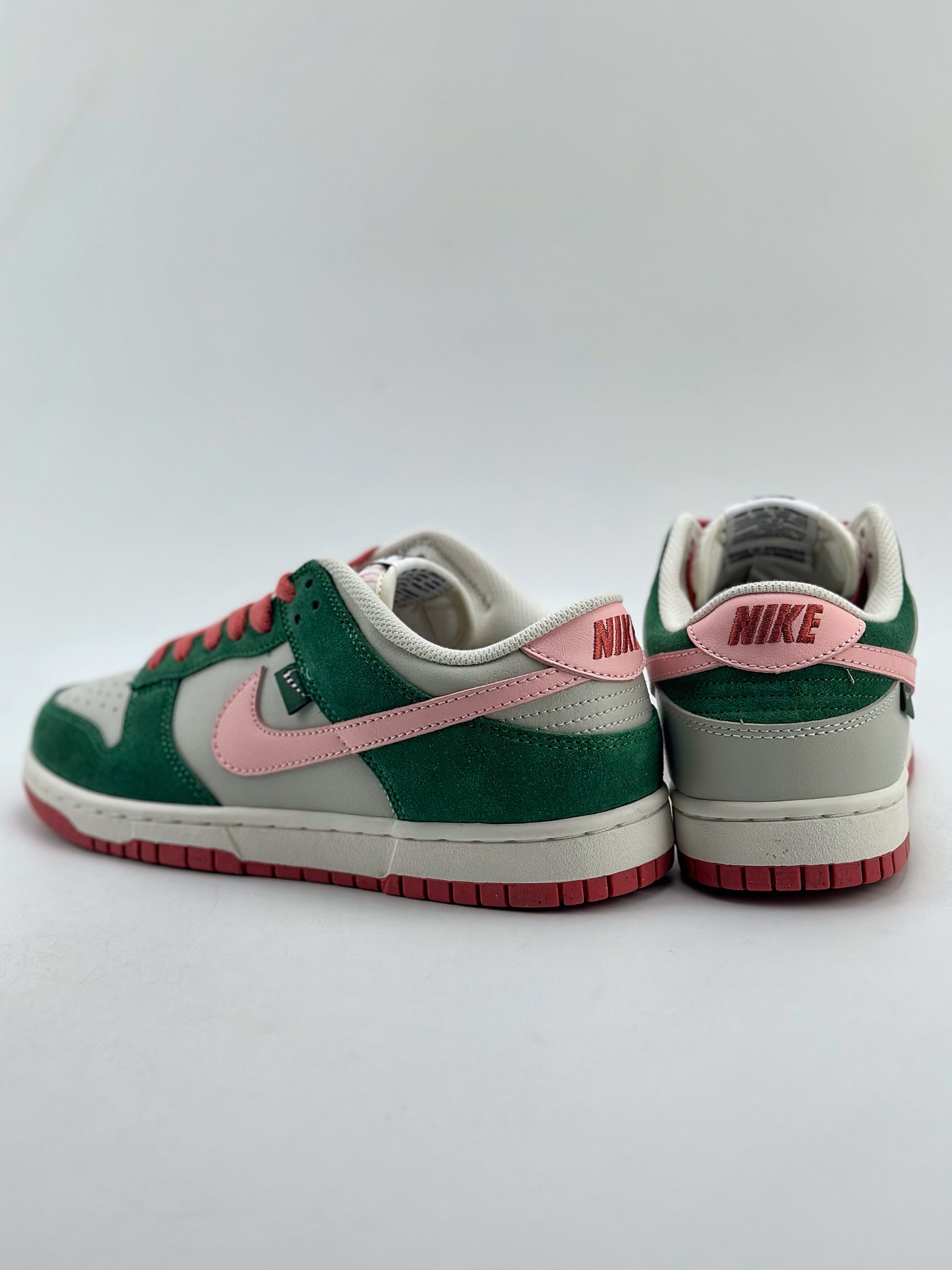 190 NIKE SB Dunk Low 粉绿 FN8923-061