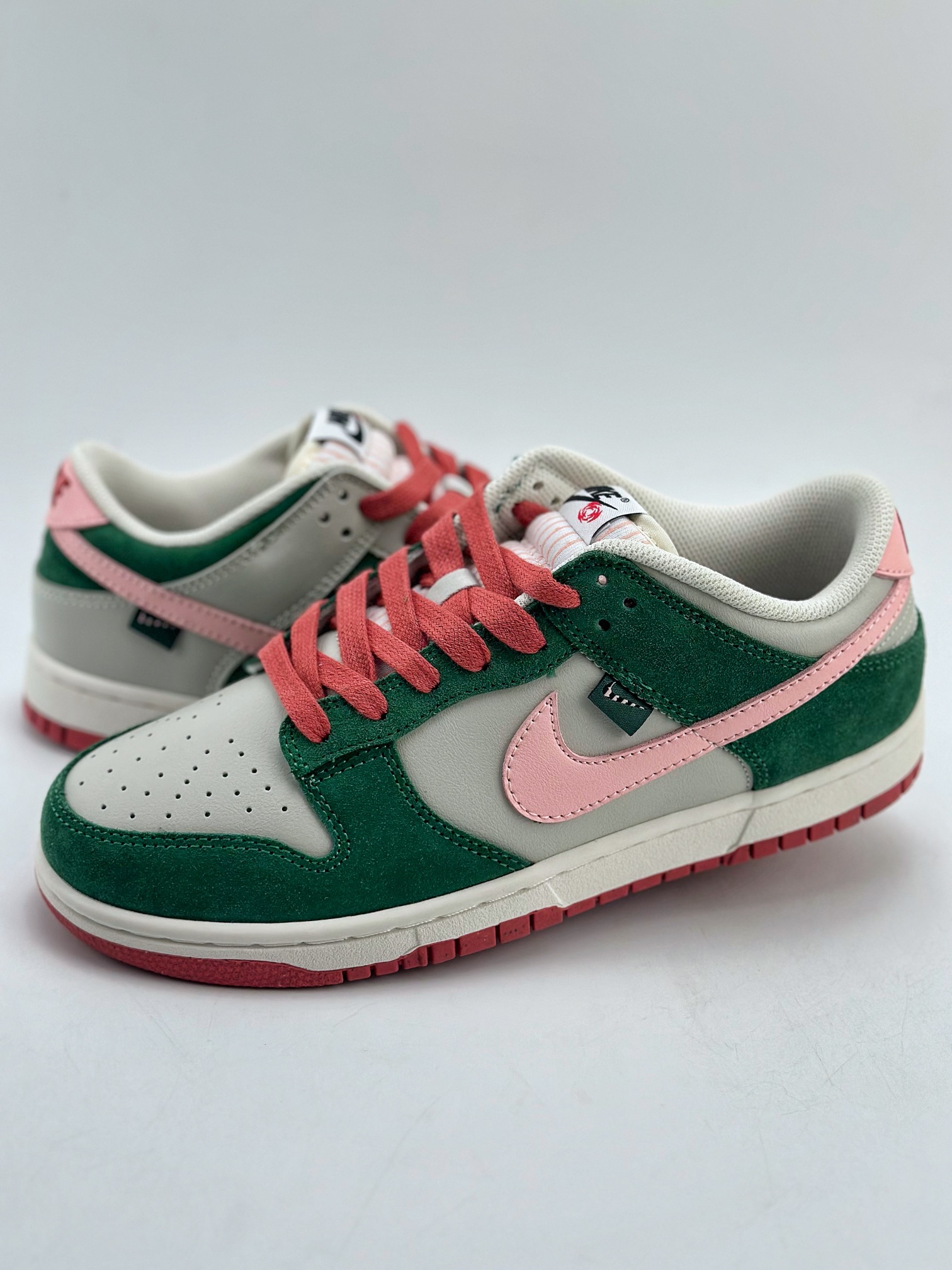 190 NIKE SB Dunk Low 粉绿 FN8923-061