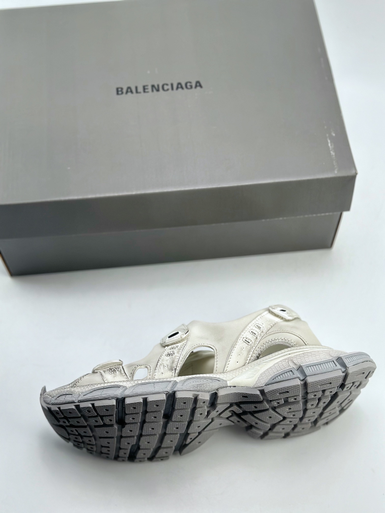 220 BALENCIAGA 3XL Sandals 3+系列 复古姥爹风潮流沙滩凉鞋   786956 W3XLT