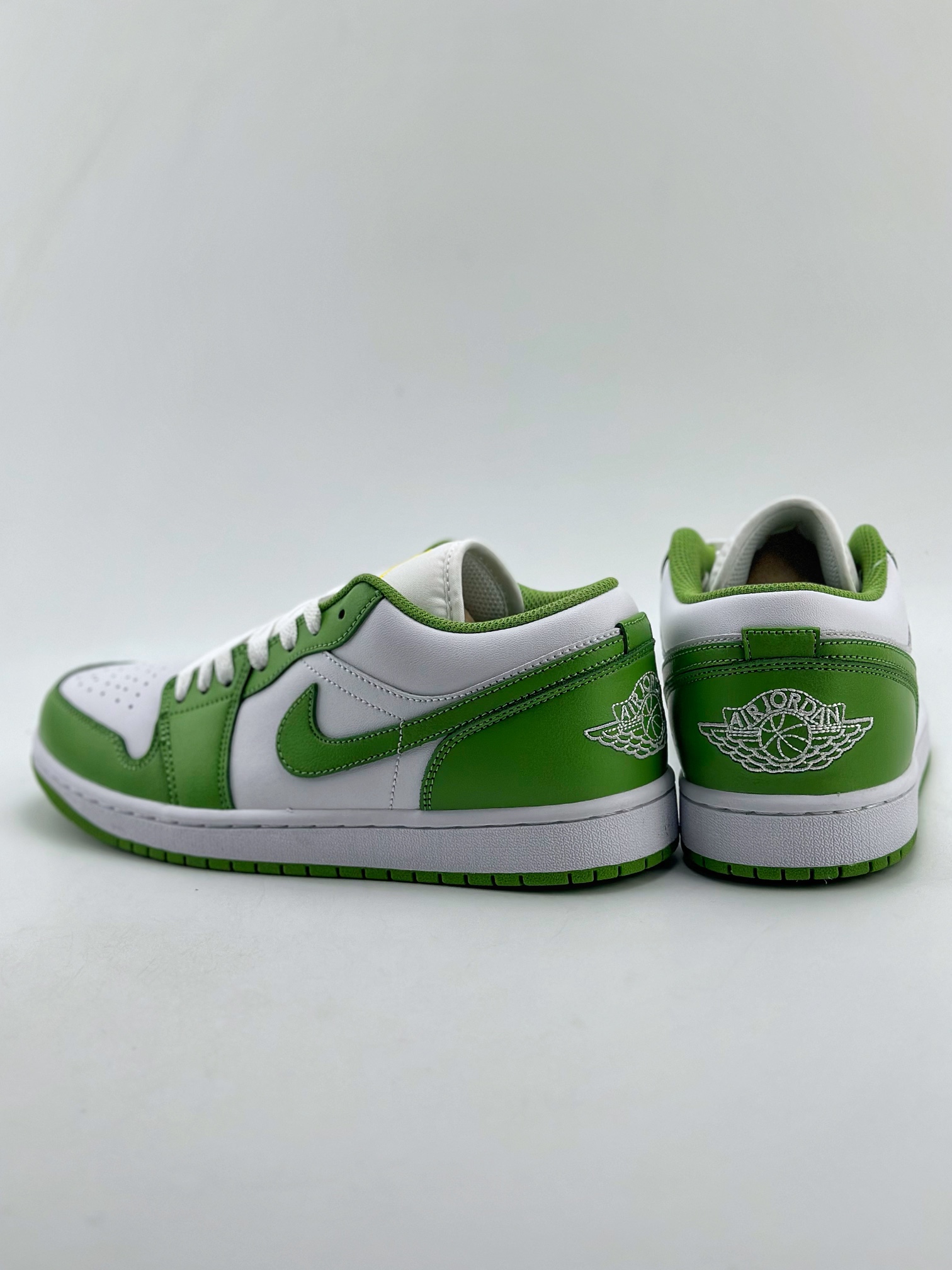 200 Air Jordan 1 Low 白绿  HF4823-100