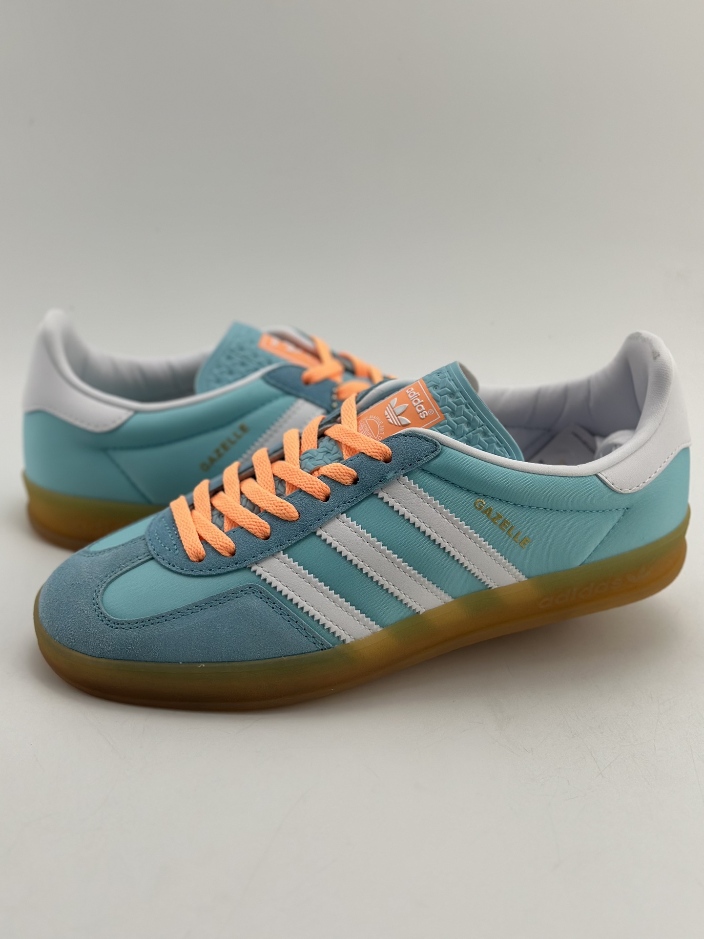 adidas Originals Gazelle INdoor M 三叶草休闲防滑耐磨低帮板鞋 HQ9017