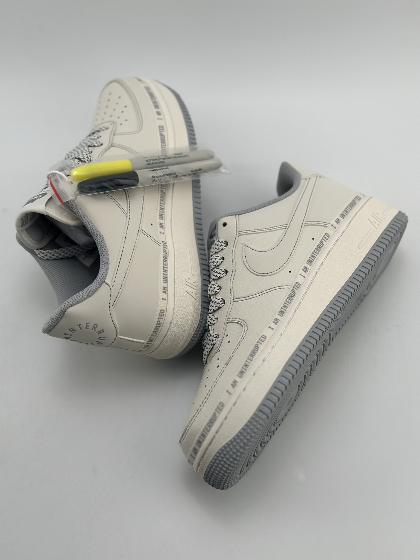 200 Nike Air Force 1 Low 07 x Uninterrupted “白灰签名涂鸦3M” DW8802-603