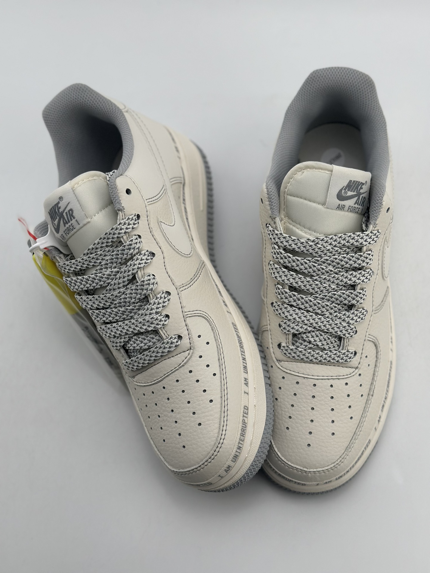 200 Nike Air Force 1 Low 07 x Uninterrupted “白灰签名涂鸦3M” DW8802-603