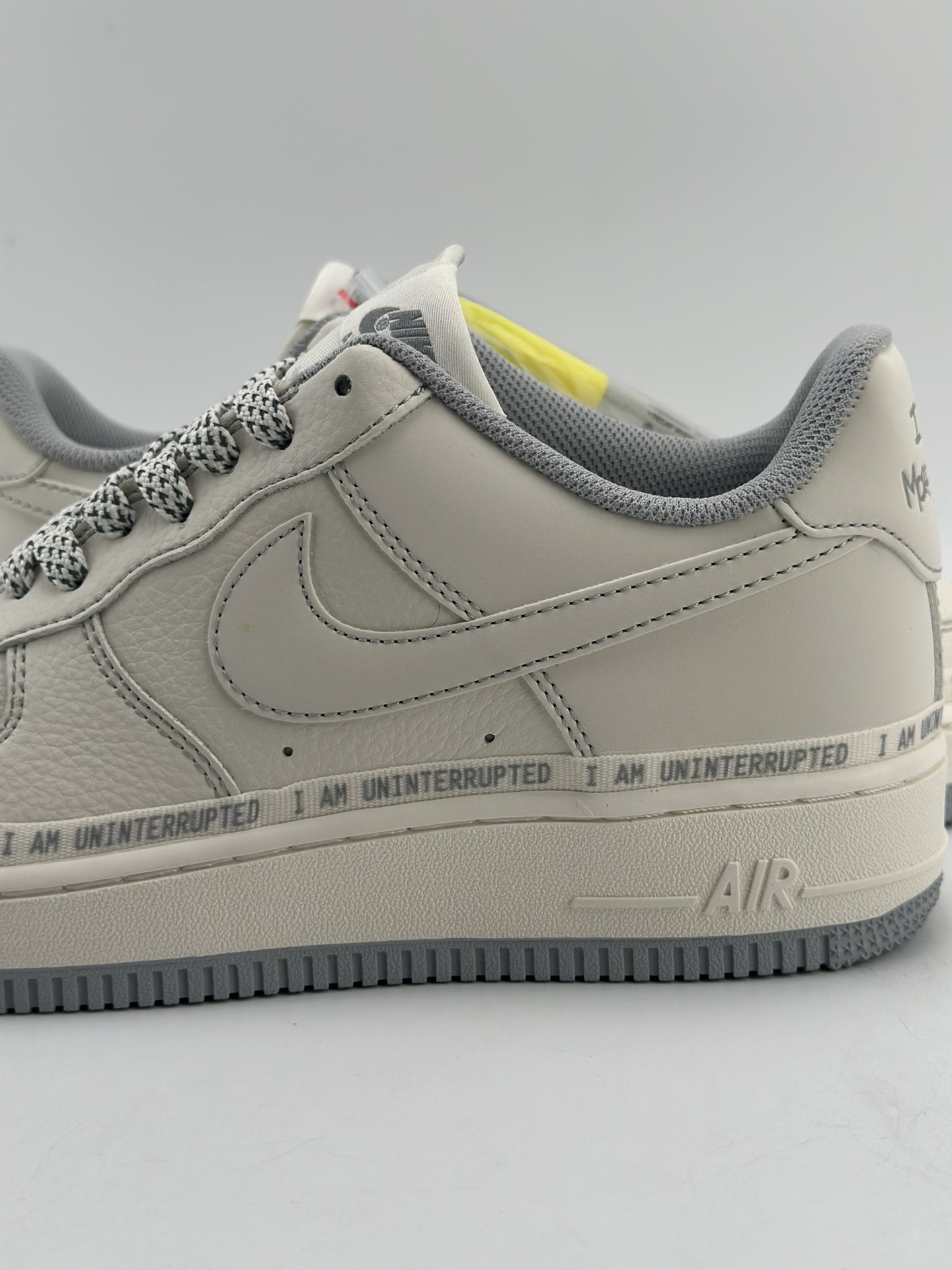 200 Nike Air Force 1 Low 07 x Uninterrupted “白灰签名涂鸦3M” DW8802-603