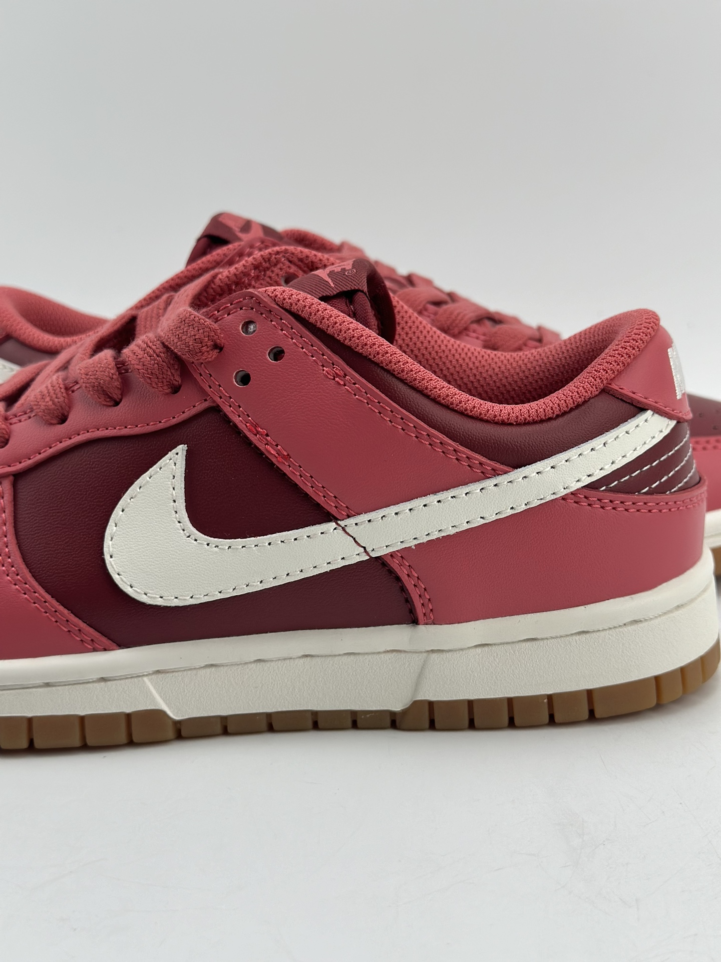 190 NIKE SB Dunk Low "Desert Berry" 粉红 DD1503-603