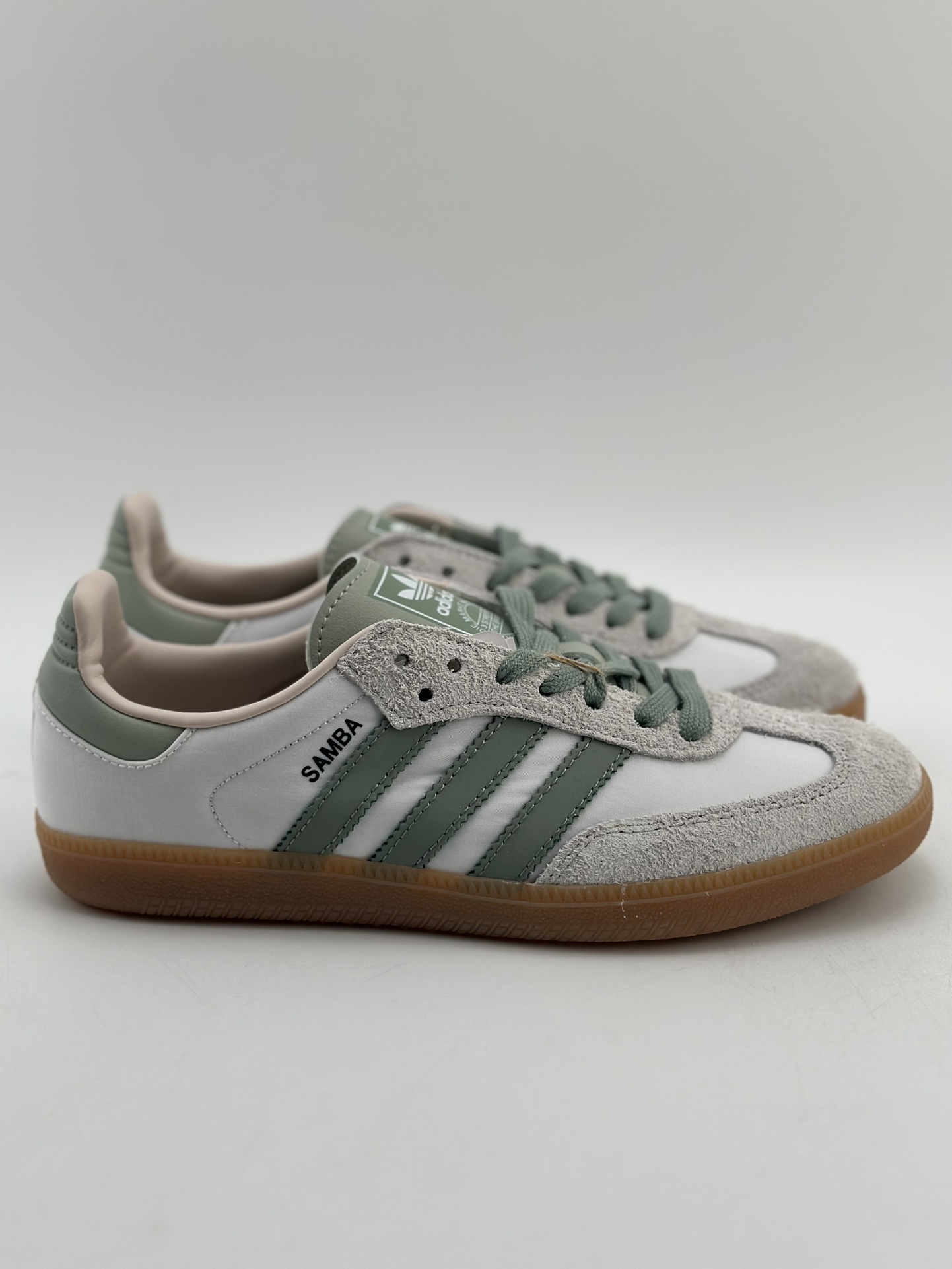 180 adidas originals Samba OG 抹茶白绿  ID0492