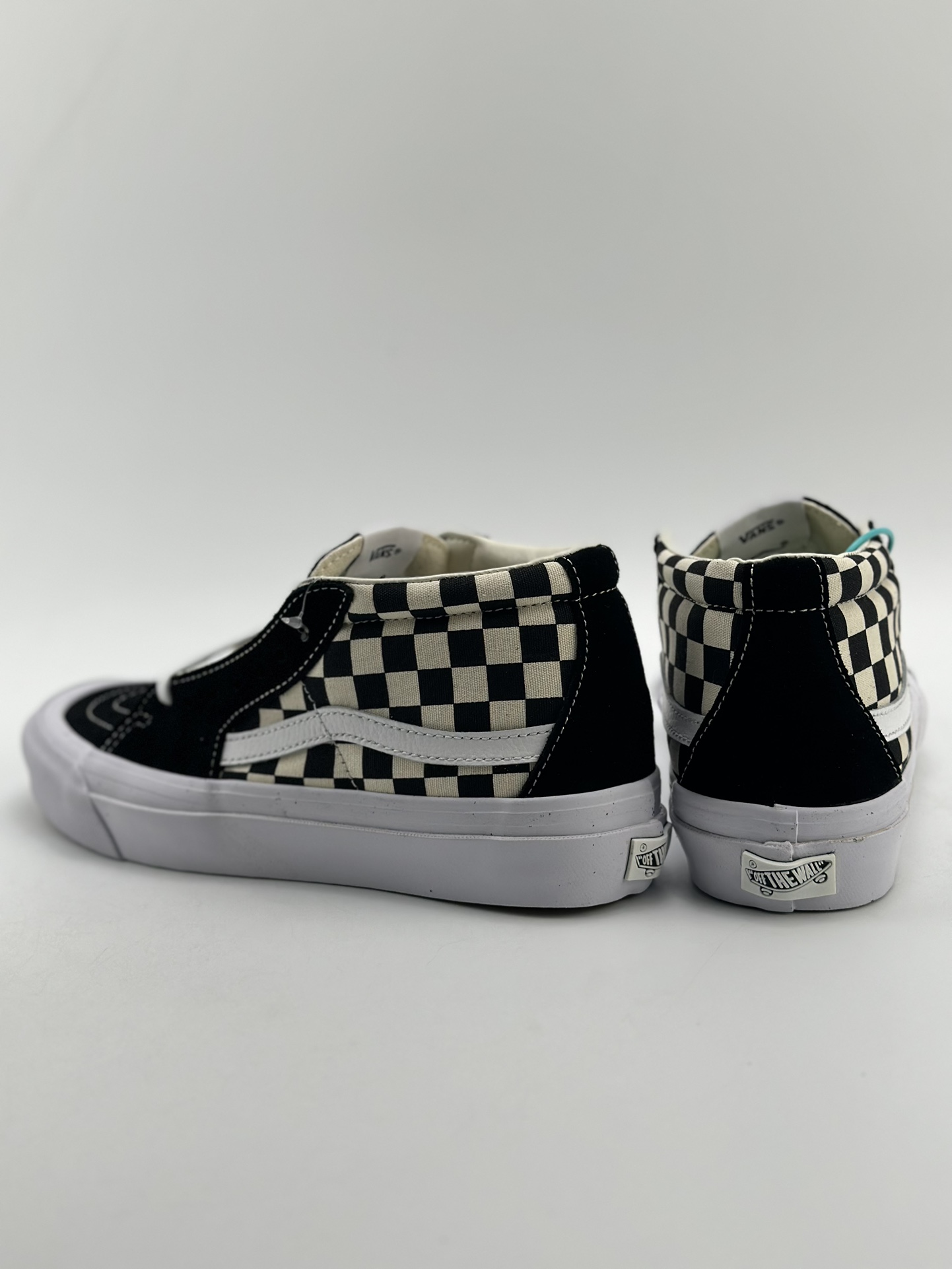 160 Vans范斯官方 Premium Sk8-Mid Reissue 83棋盘格板鞋