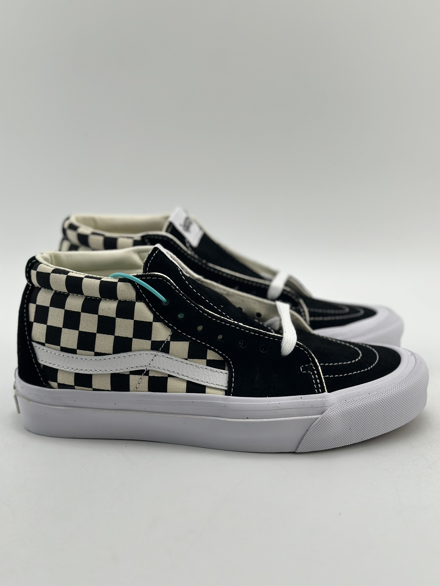 160 Vans范斯官方 Premium Sk8-Mid Reissue 83棋盘格板鞋