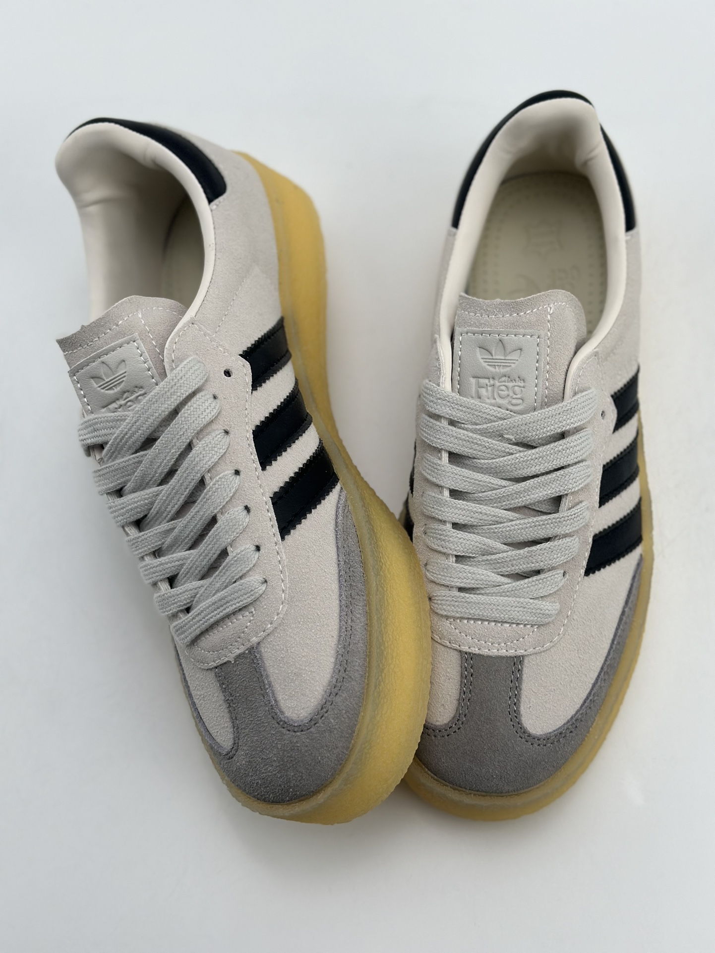 160 Adidas Originals 8th Street Samba x KITH x Clarks "Savannah"桑巴舞街头系列德训运动板鞋 IE1033