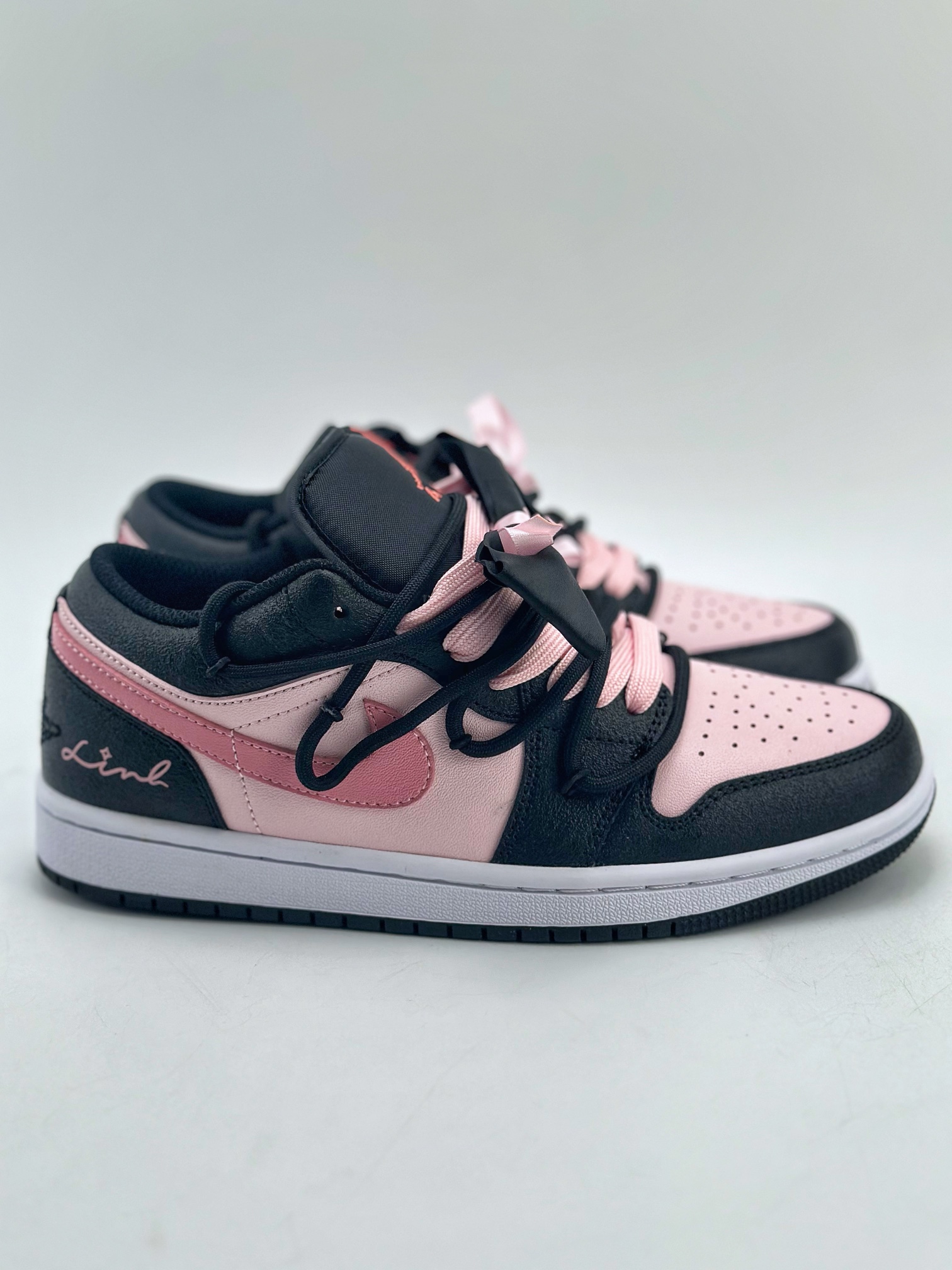 280 Air Jordan 1 Retro Low 芝芝莓莓 蝴蝶结 黑粉 DX4374-008