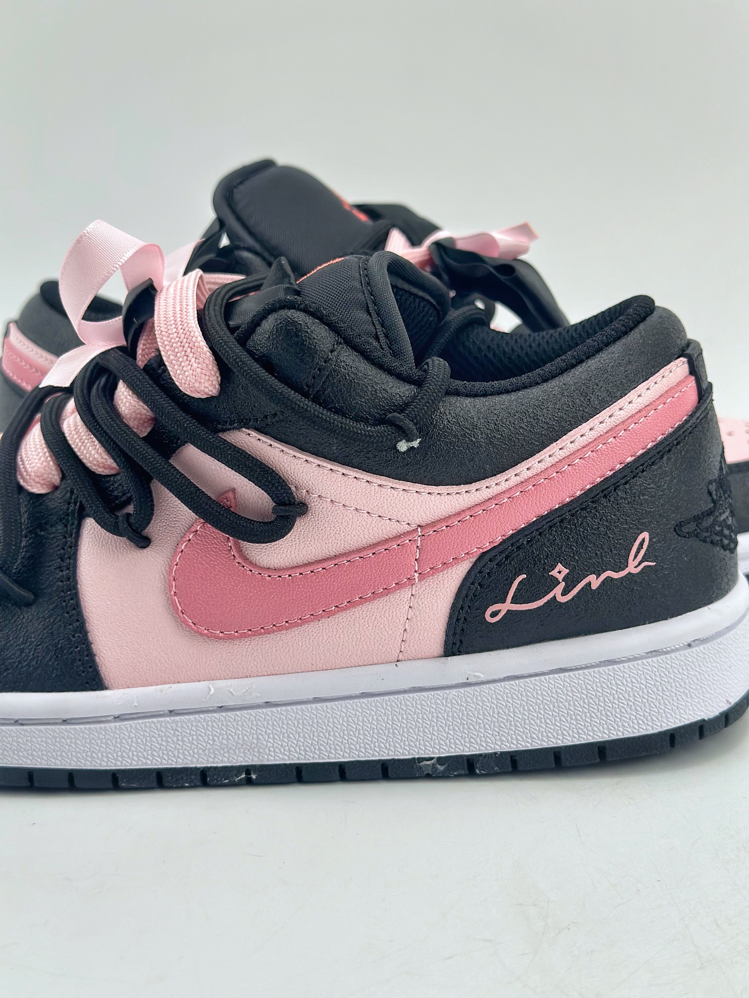 280 Air Jordan 1 Retro Low 芝芝莓莓 蝴蝶结 黑粉 DX4374-008