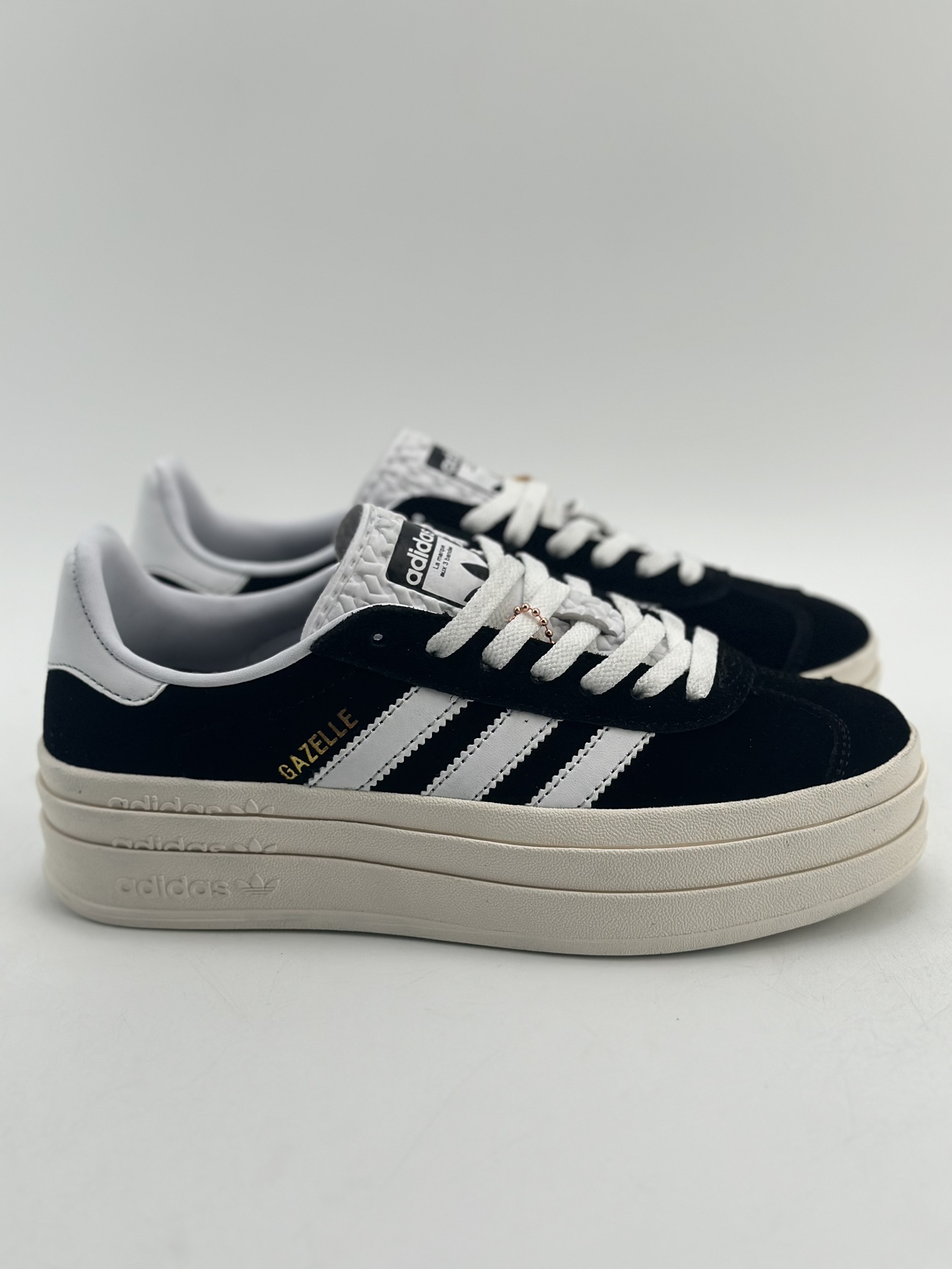 150 AD Originals Gazelle Bold W 三层底低帮耐磨厚底增高板鞋  HQ6912