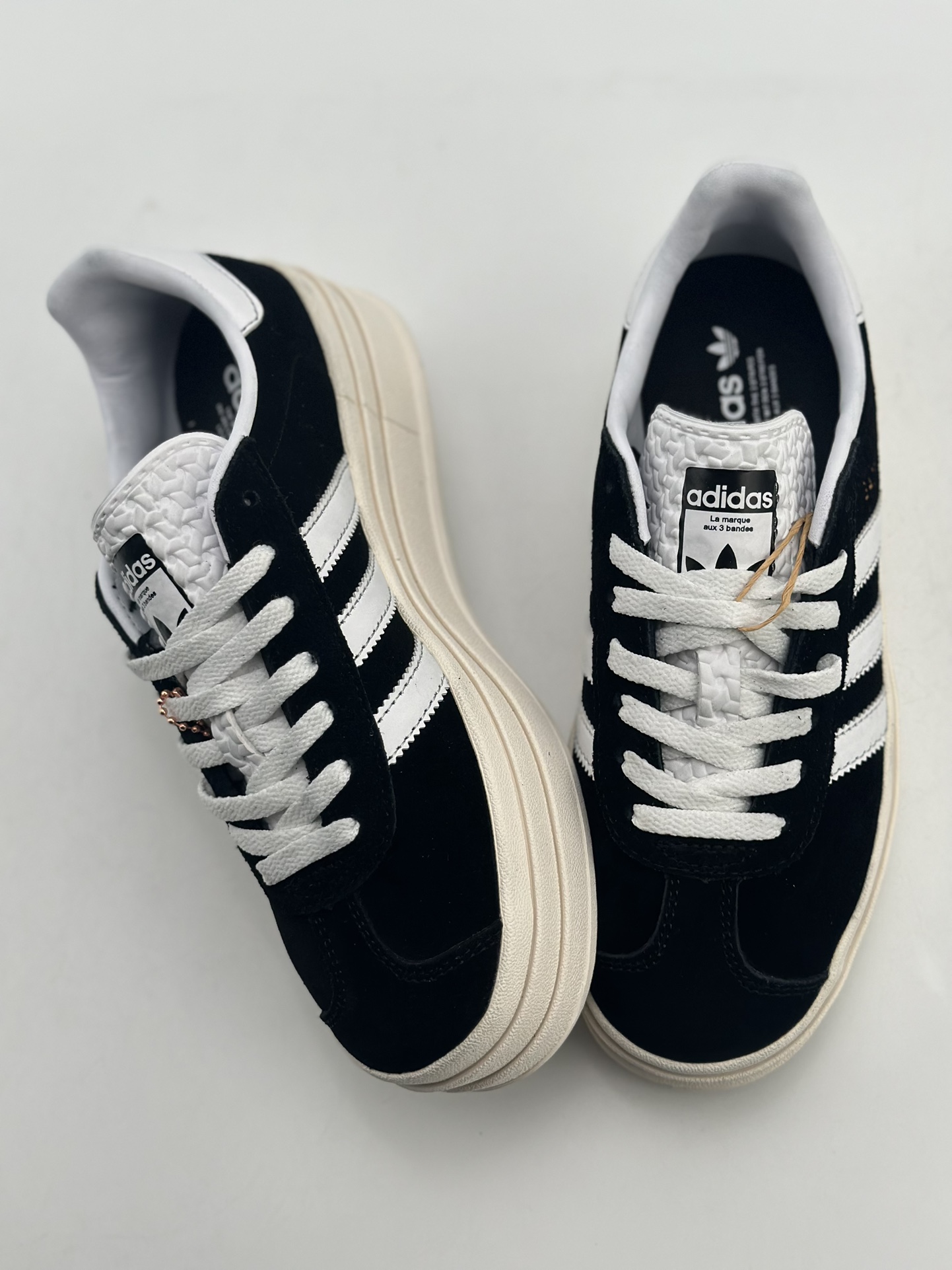 150 AD Originals Gazelle Bold W 三层底低帮耐磨厚底增高板鞋  HQ6912