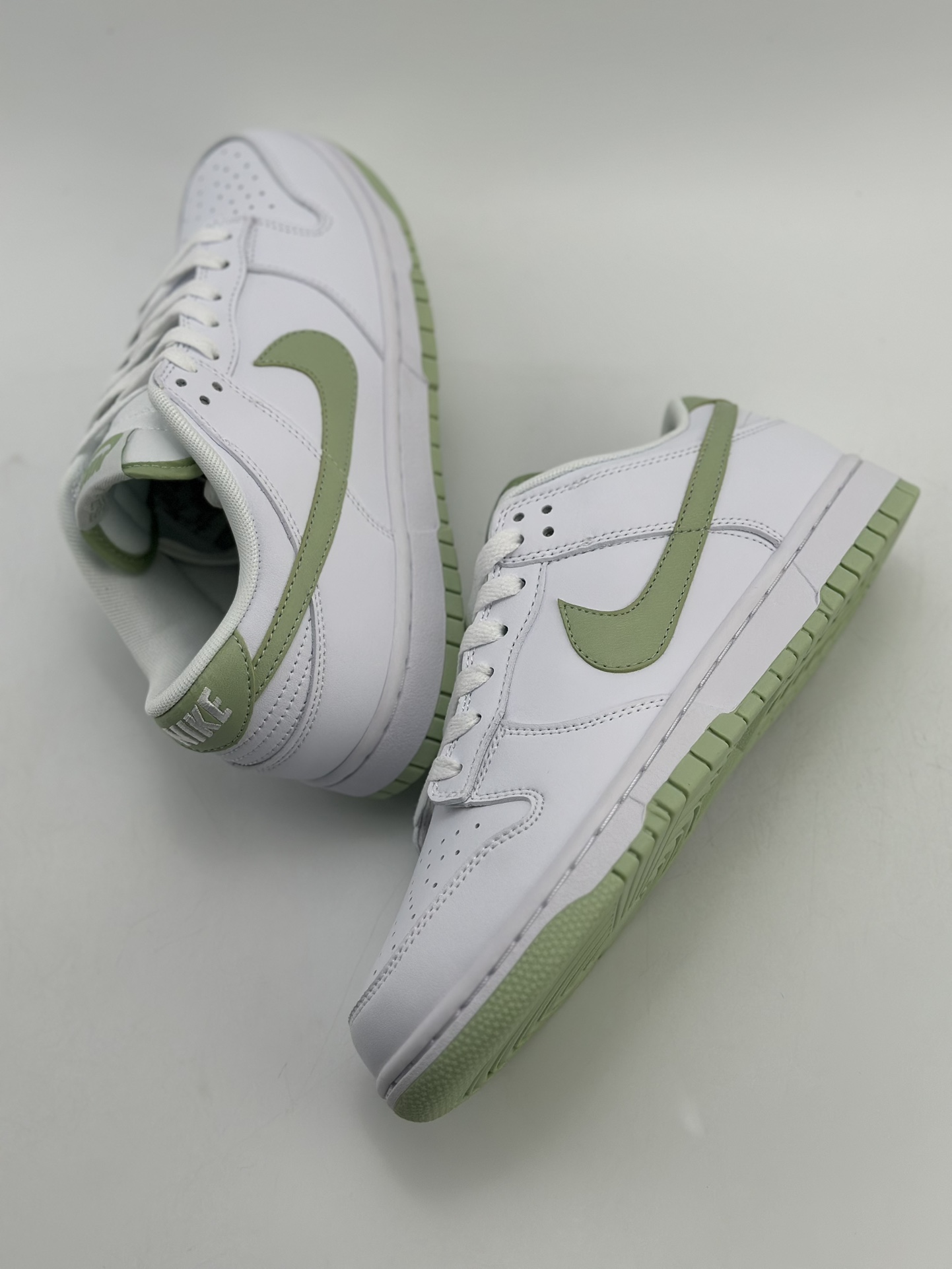 190 NIKE SB Dunk Low "Honeydew" 白绿 DD0831-105