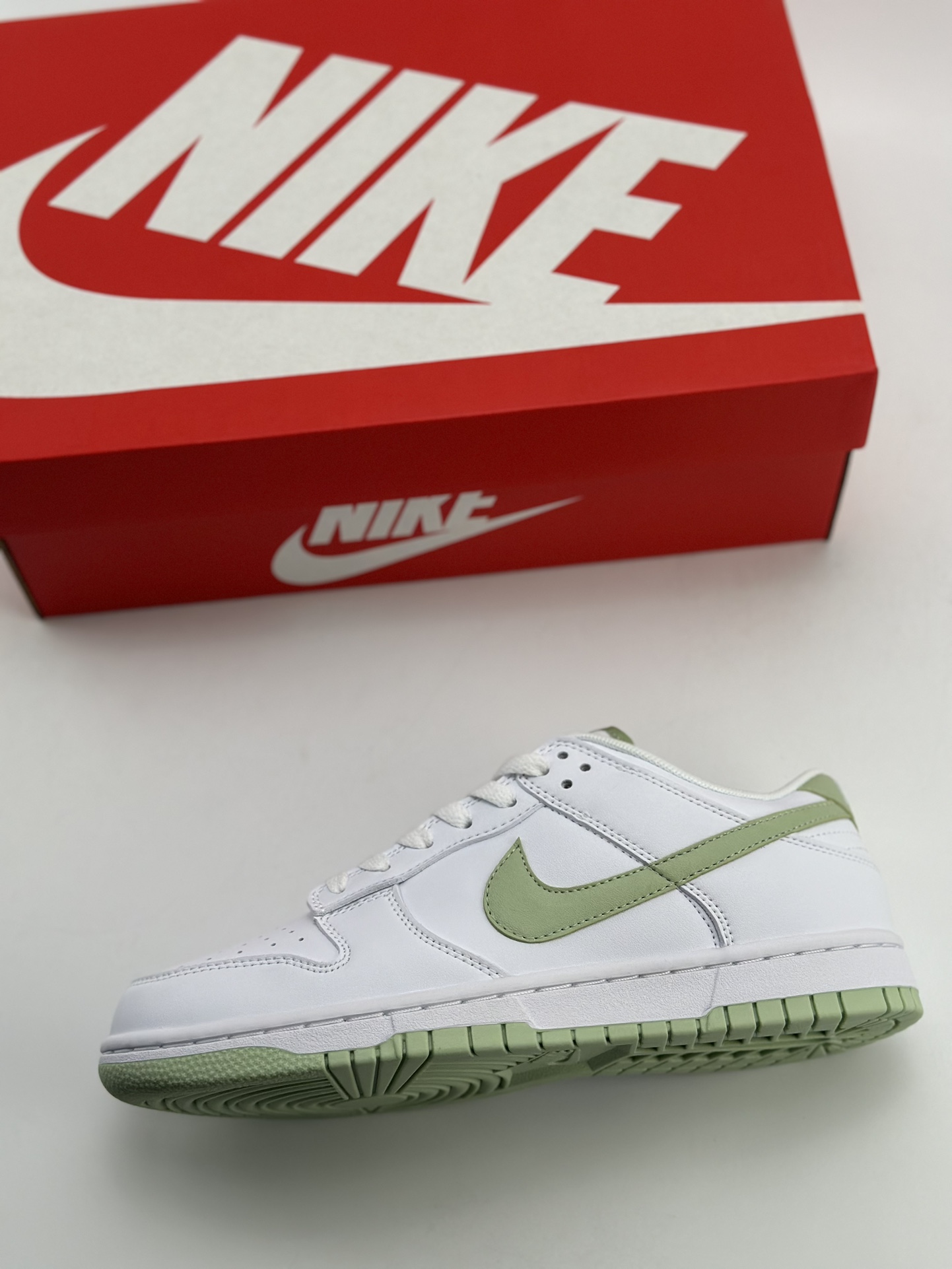 190 NIKE SB Dunk Low "Honeydew" 白绿 DD0831-105