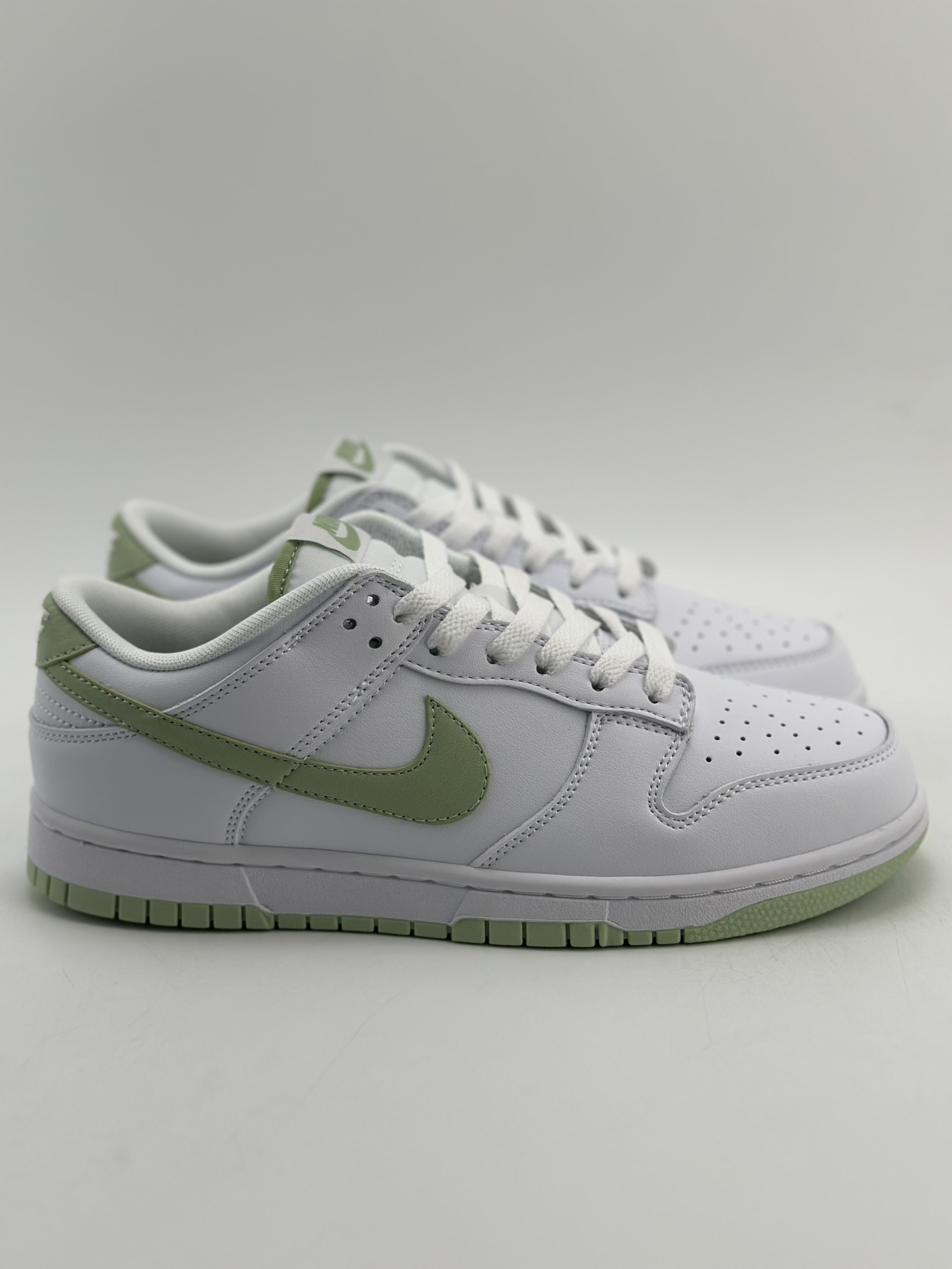 190 NIKE SB Dunk Low "Honeydew" 白绿 DD0831-105