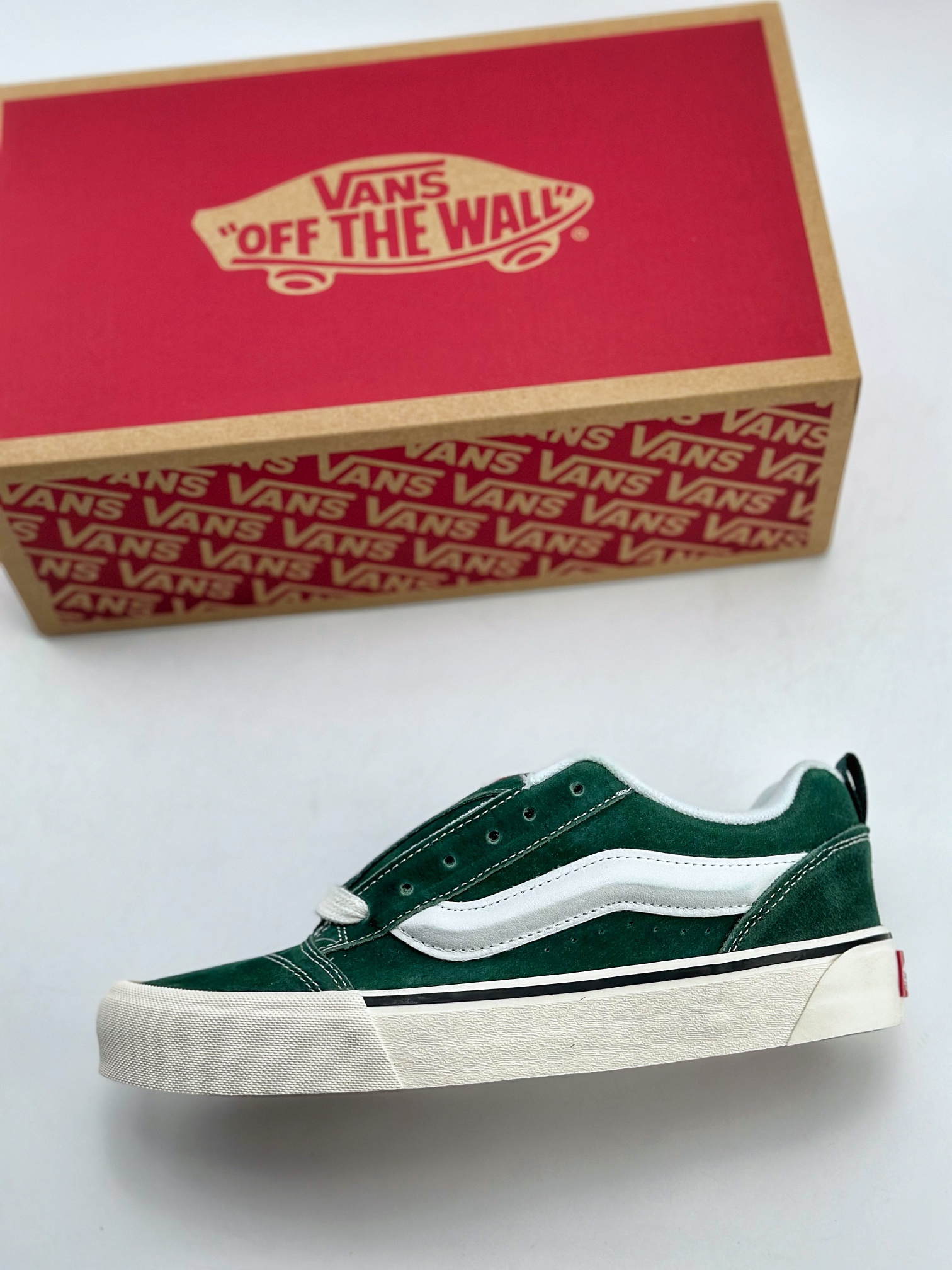 140 Vans Classics Knu Skool 翻毛绿厚鞋舌面包鞋 Vans超火的土豆鞋