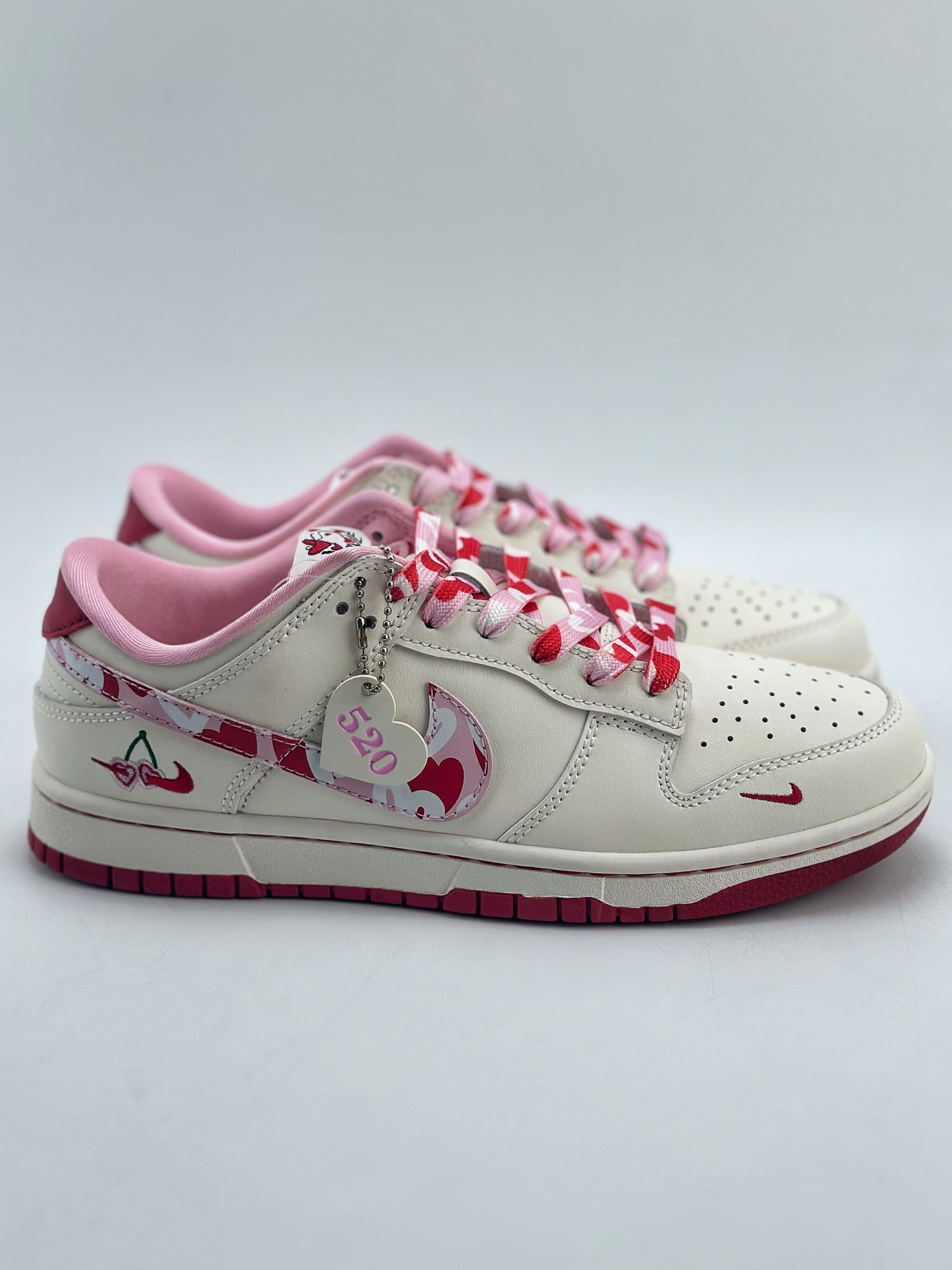 110 NIKE SB Dunk Low 樱桃情人节 FC1688-118