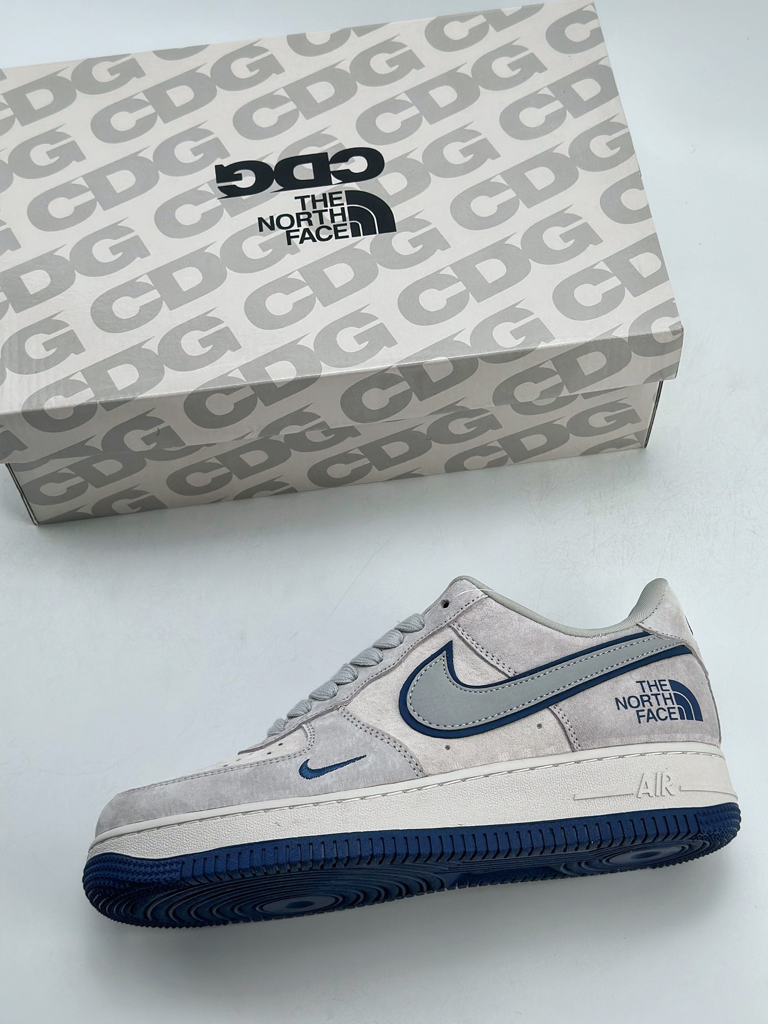 260 Nike Air Force 1 Low 07 x CDG x The North Face 白蓝 HD1968-014