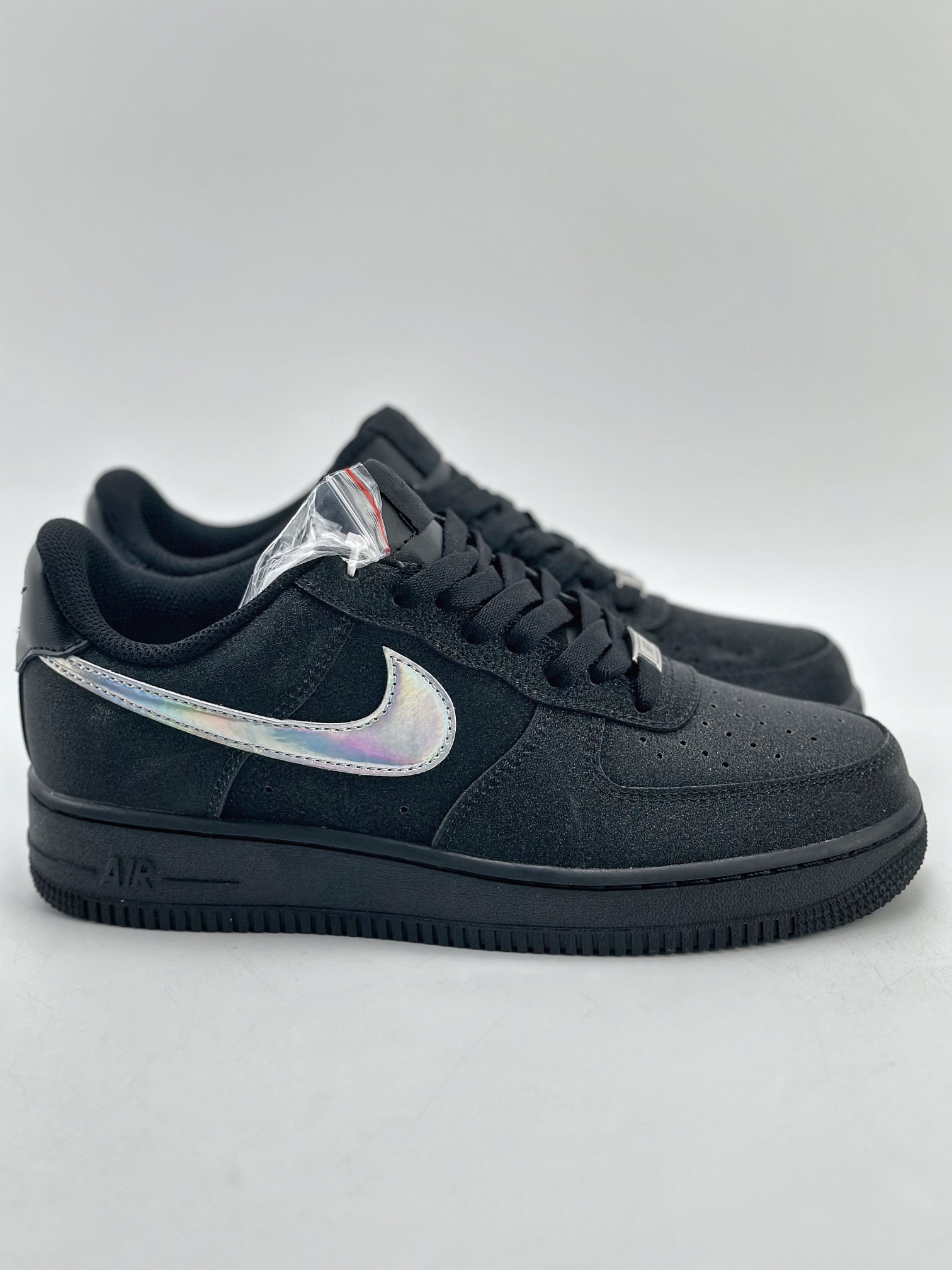 240 Nike Air Force 1 Low 07 黑闪白钩 CW2288-111