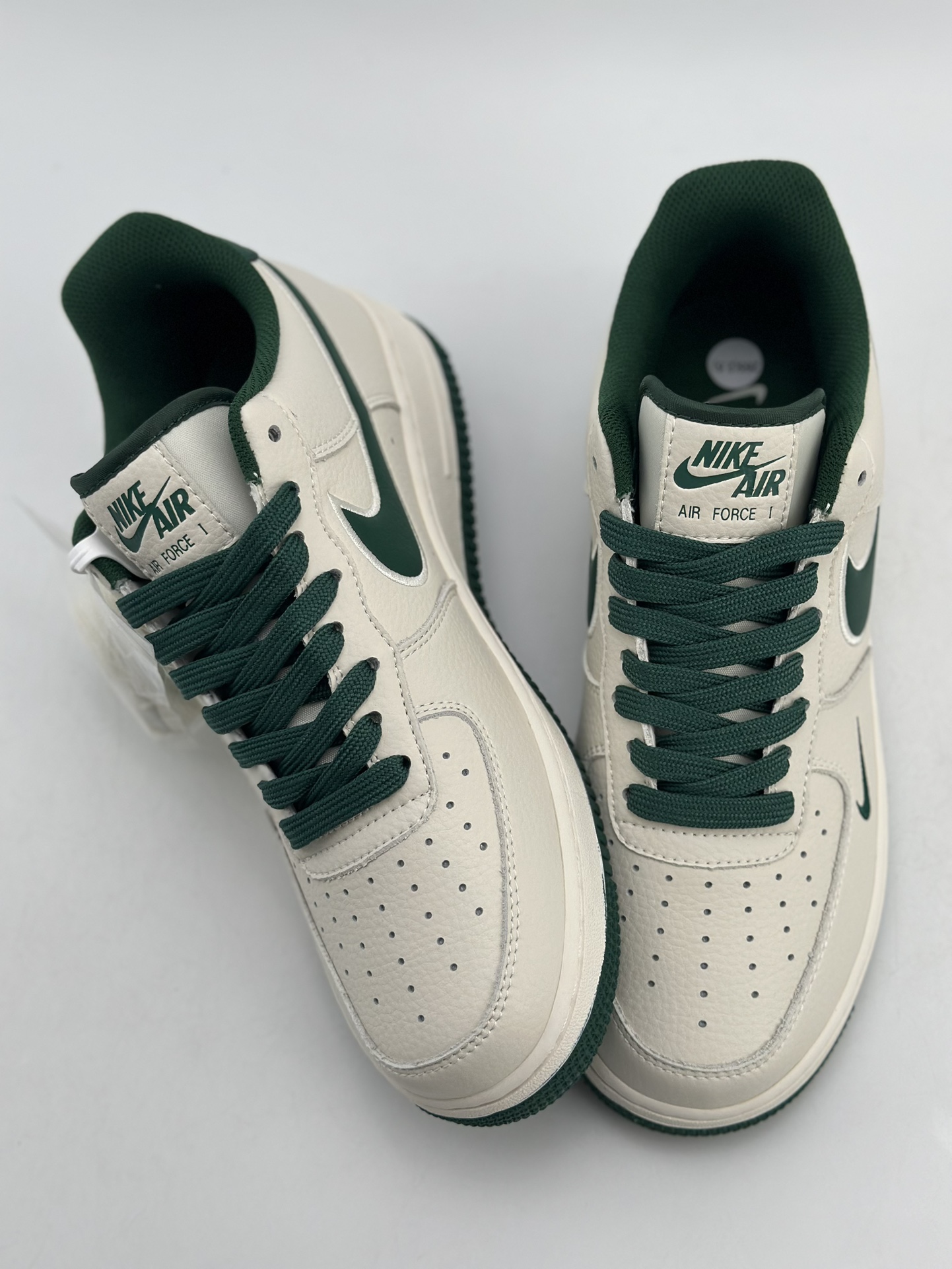 240 Nike Air Force 1 Low 07 x NOCTA 白绿 NO0224-025