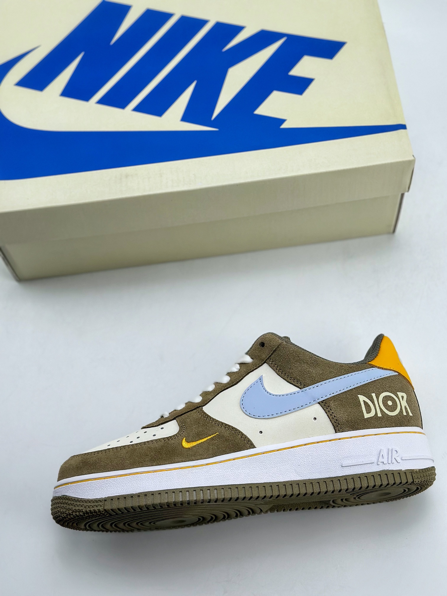 120 Nike Air Force 1 Low 07 x DIOR 竹青 HX123-003