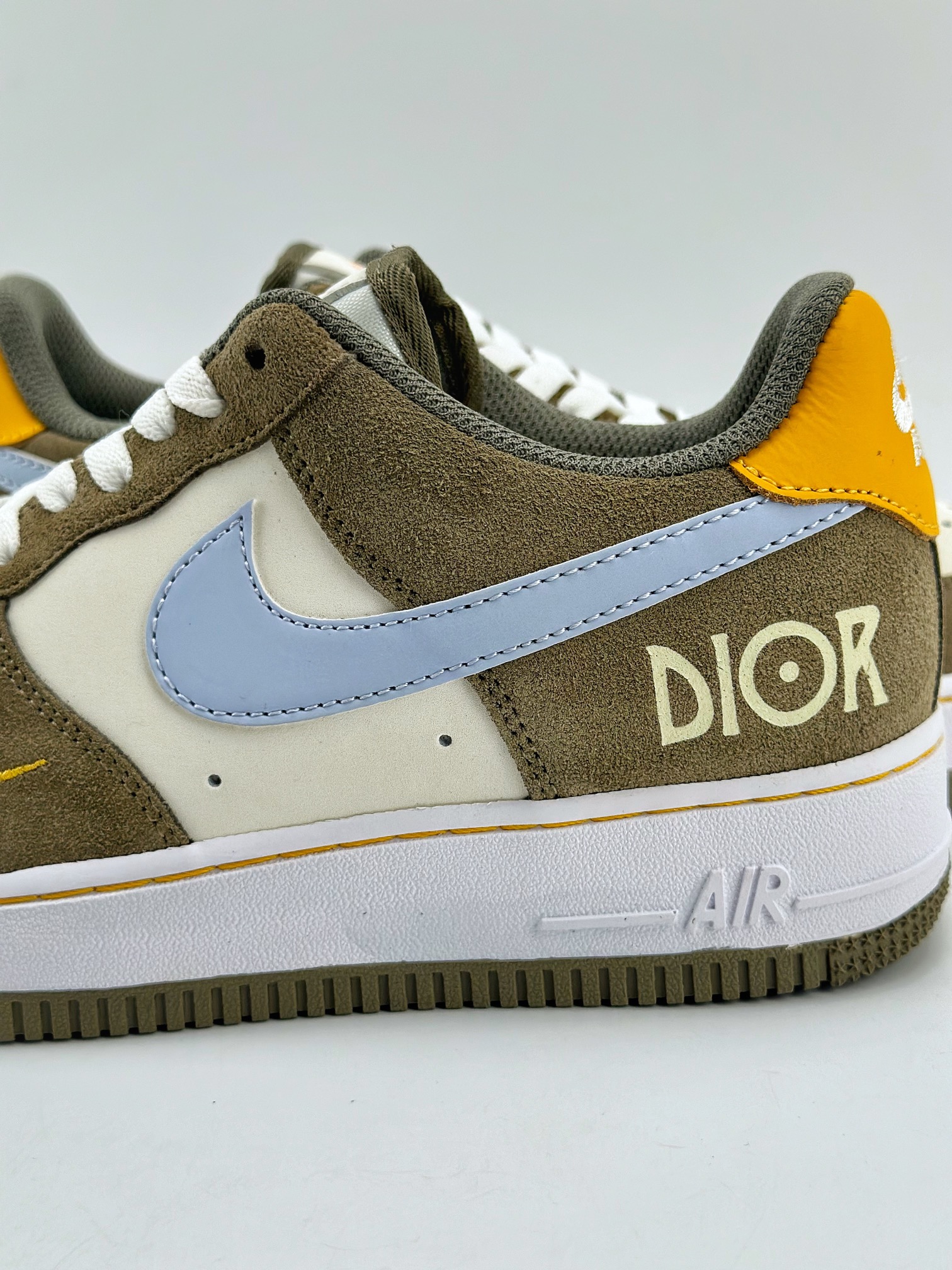 120 Nike Air Force 1 Low 07 x DIOR 竹青 HX123-003