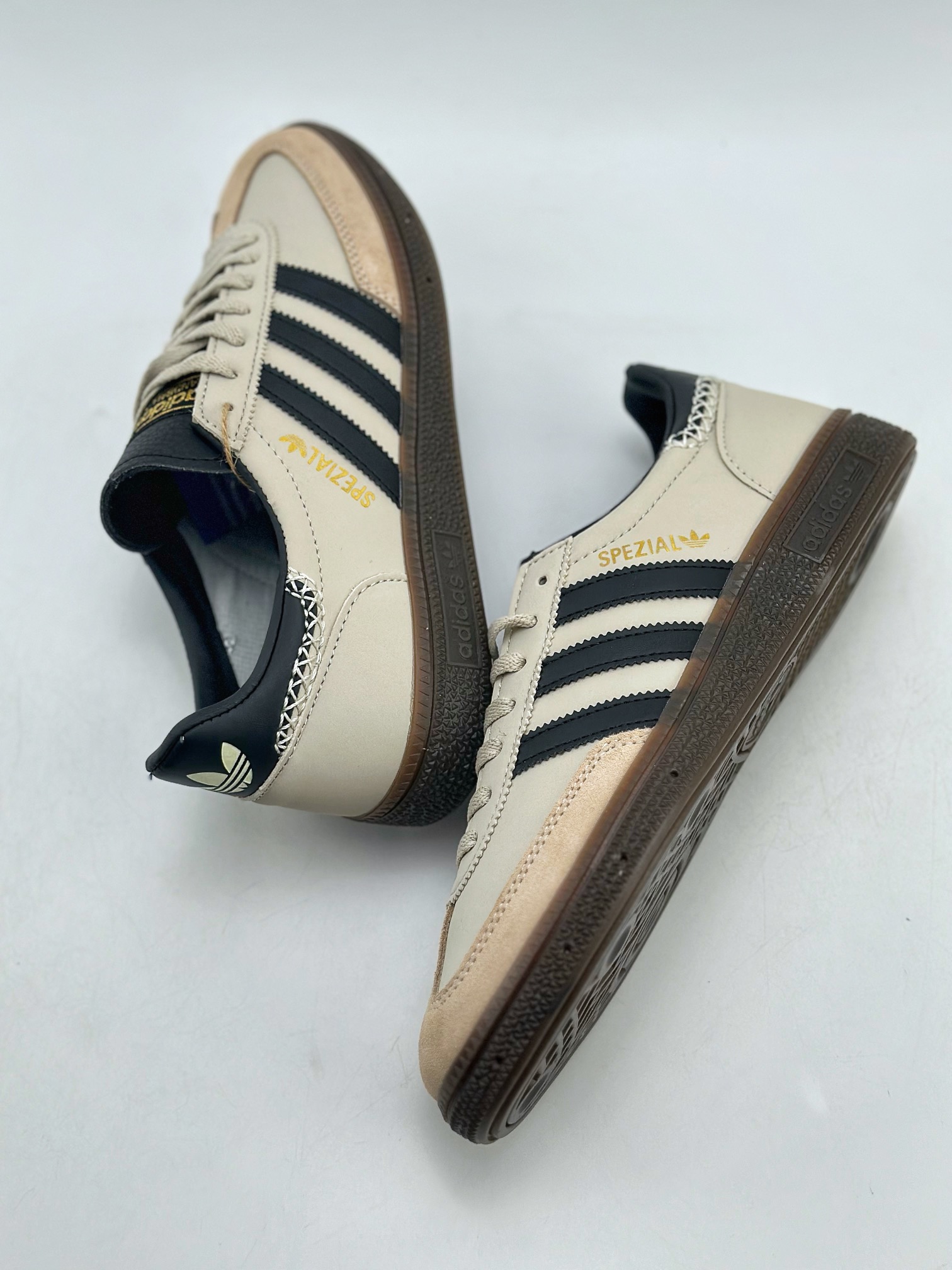 140 adidas originals Samba Handball Spezial IE3698