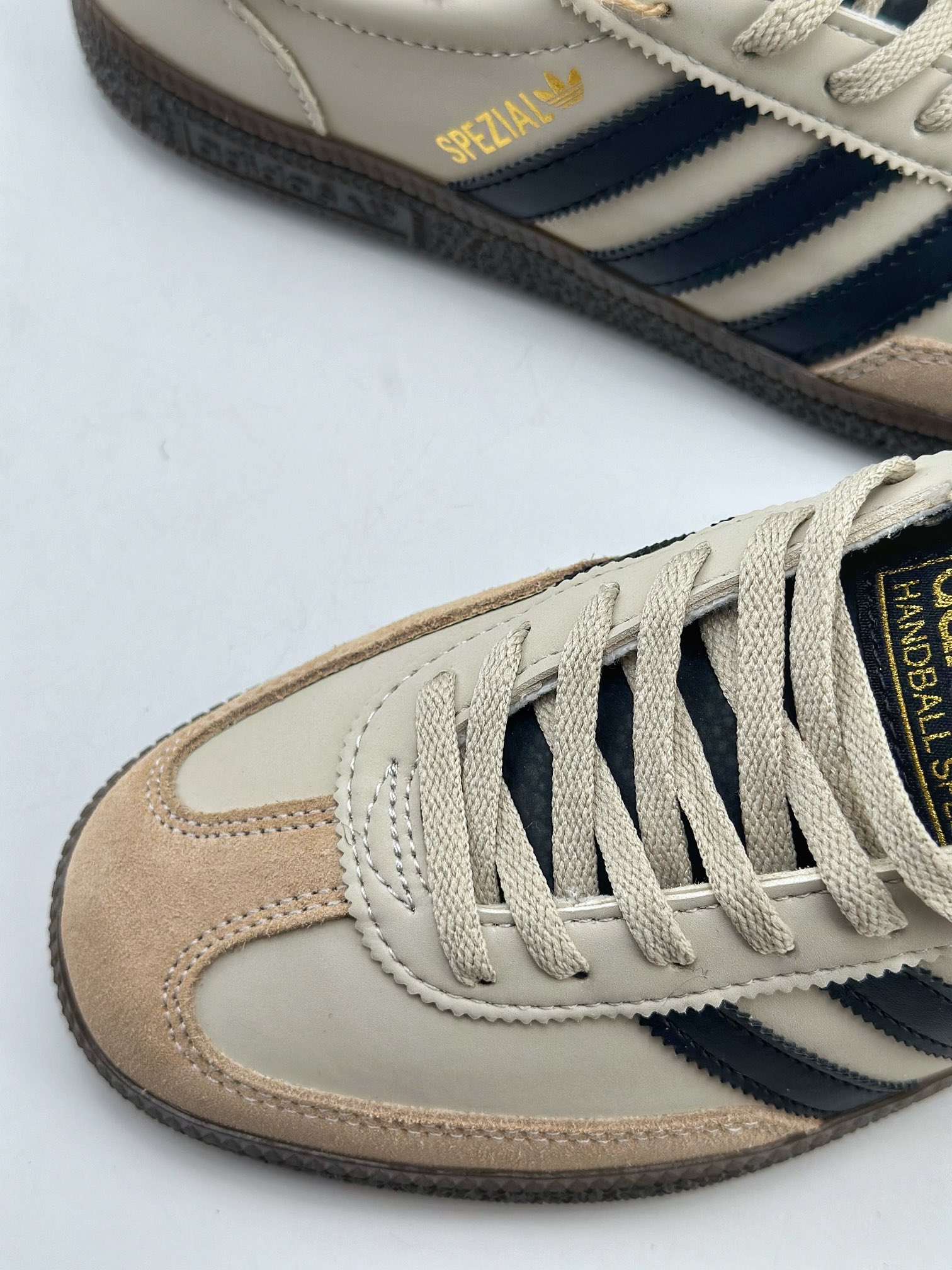 140 adidas originals Samba Handball Spezial IE3698