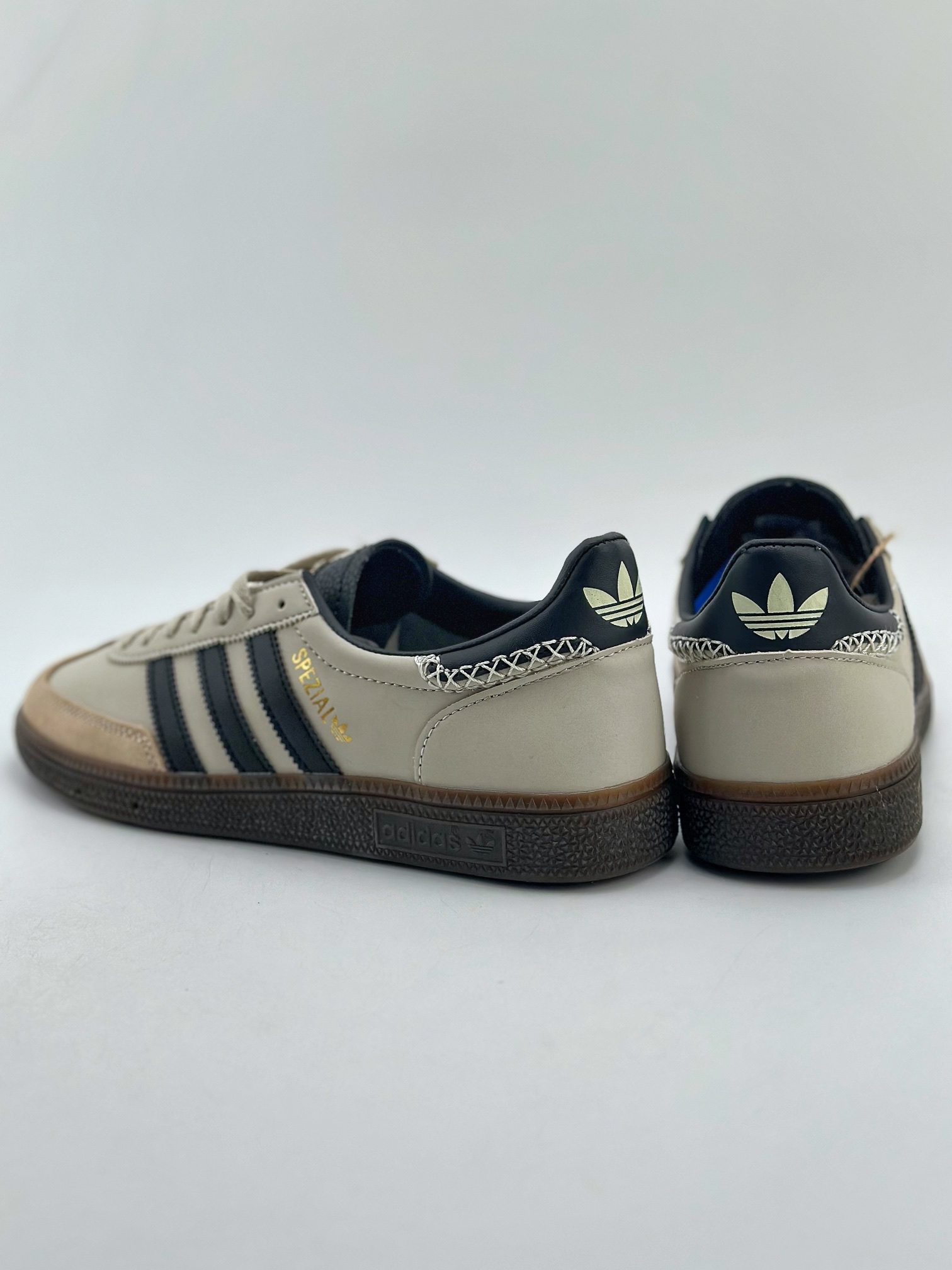 140 adidas originals Samba Handball Spezial IE3698