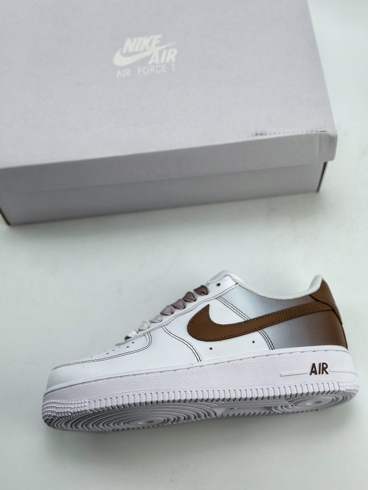 220 Nike Air Force 1 Low 07 白棕渐变 FN0366-103