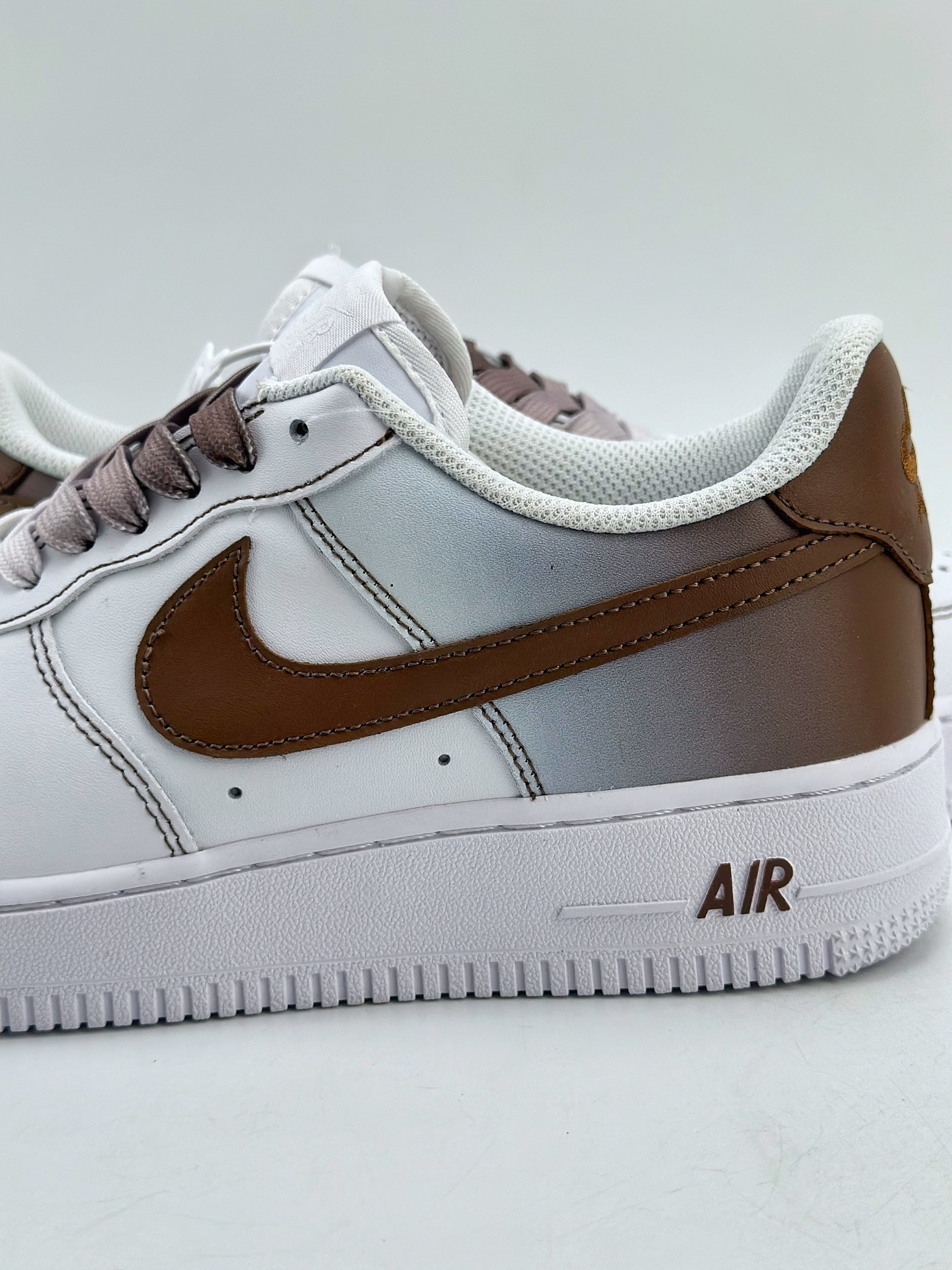 220 Nike Air Force 1 Low 07 白棕渐变 FN0366-103