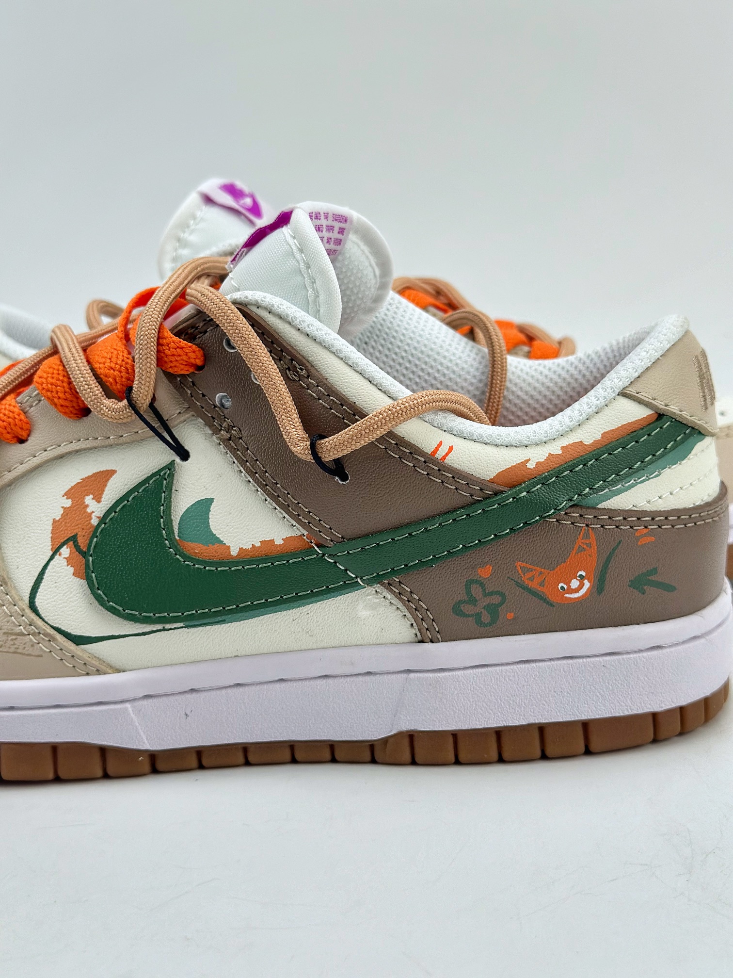 180 NIKE SB Dunk Low 狐狸的夏天米棕 FD9922-151