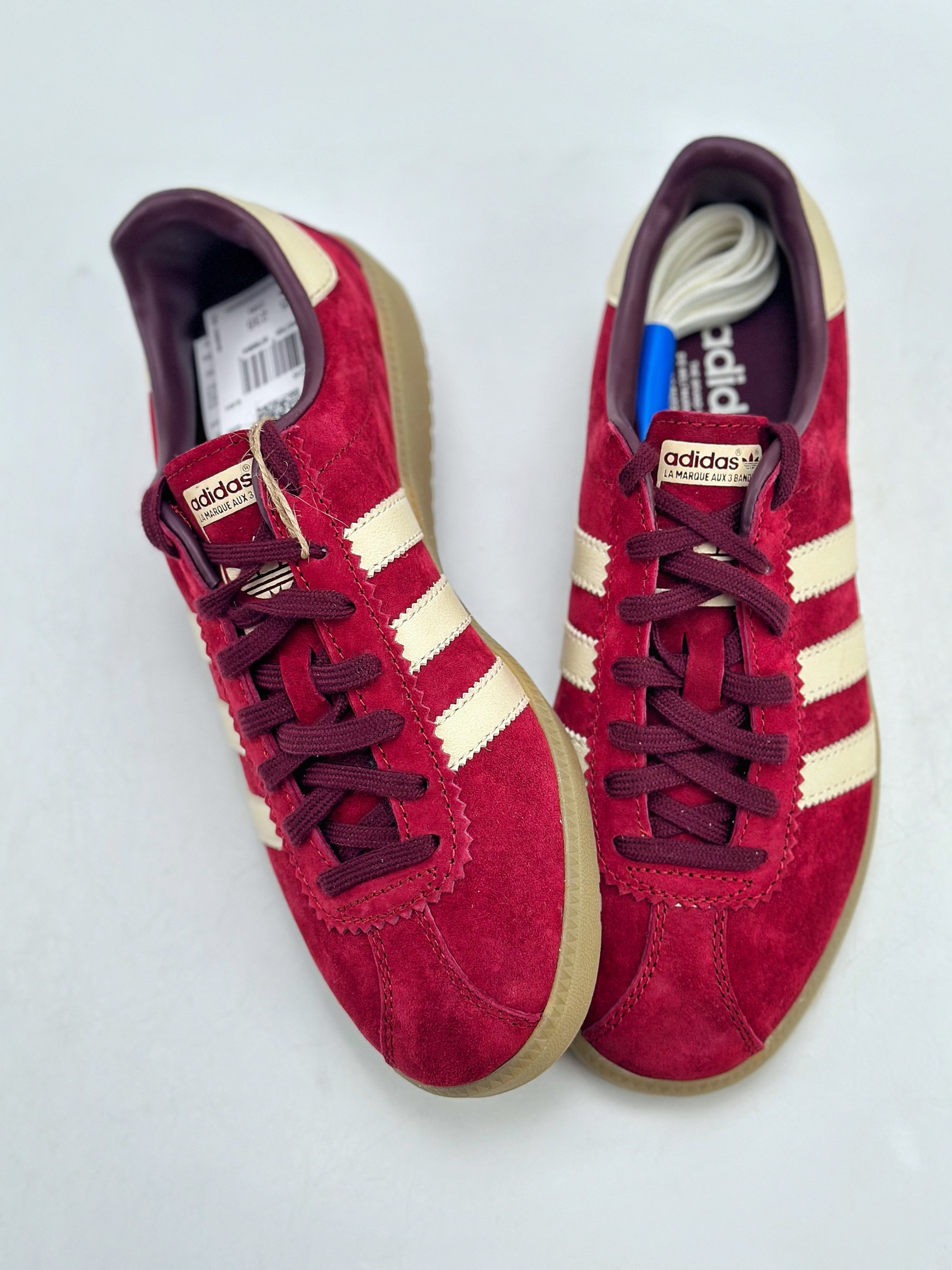 170 adidas Originals BERMUDA 马卡龙系列三叶草休闲防滑耐磨低帮板鞋 IE7426