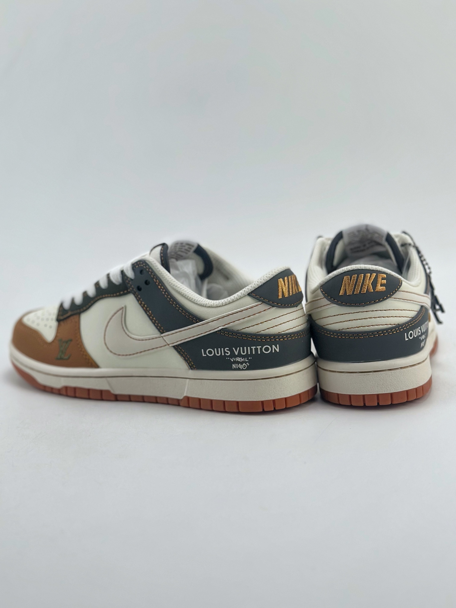 280 Nike SB Dunk Low x Louis Vuitton 白灰棕 DQ1098-356