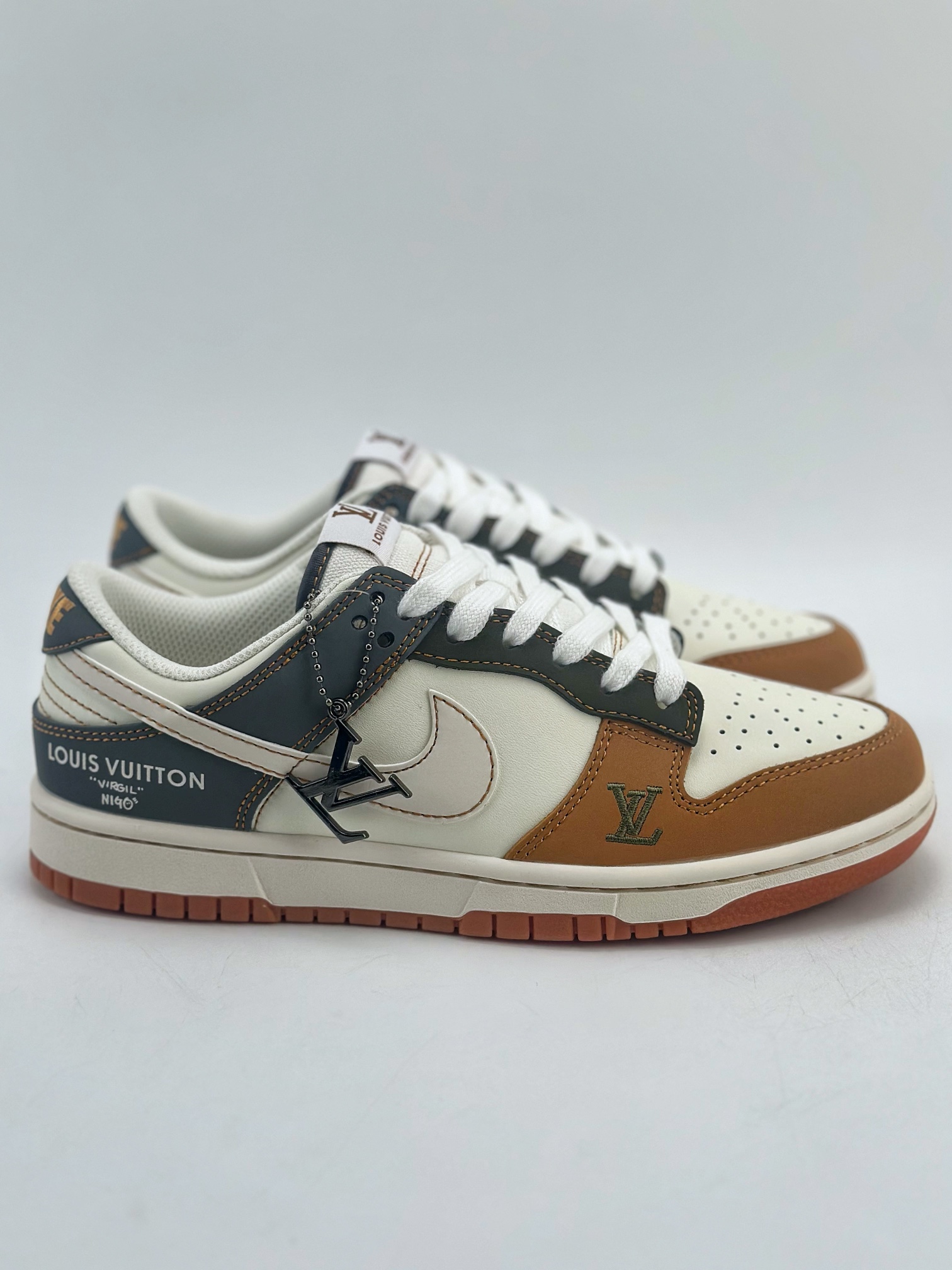 280 Nike SB Dunk Low x Louis Vuitton 白灰棕 DQ1098-356