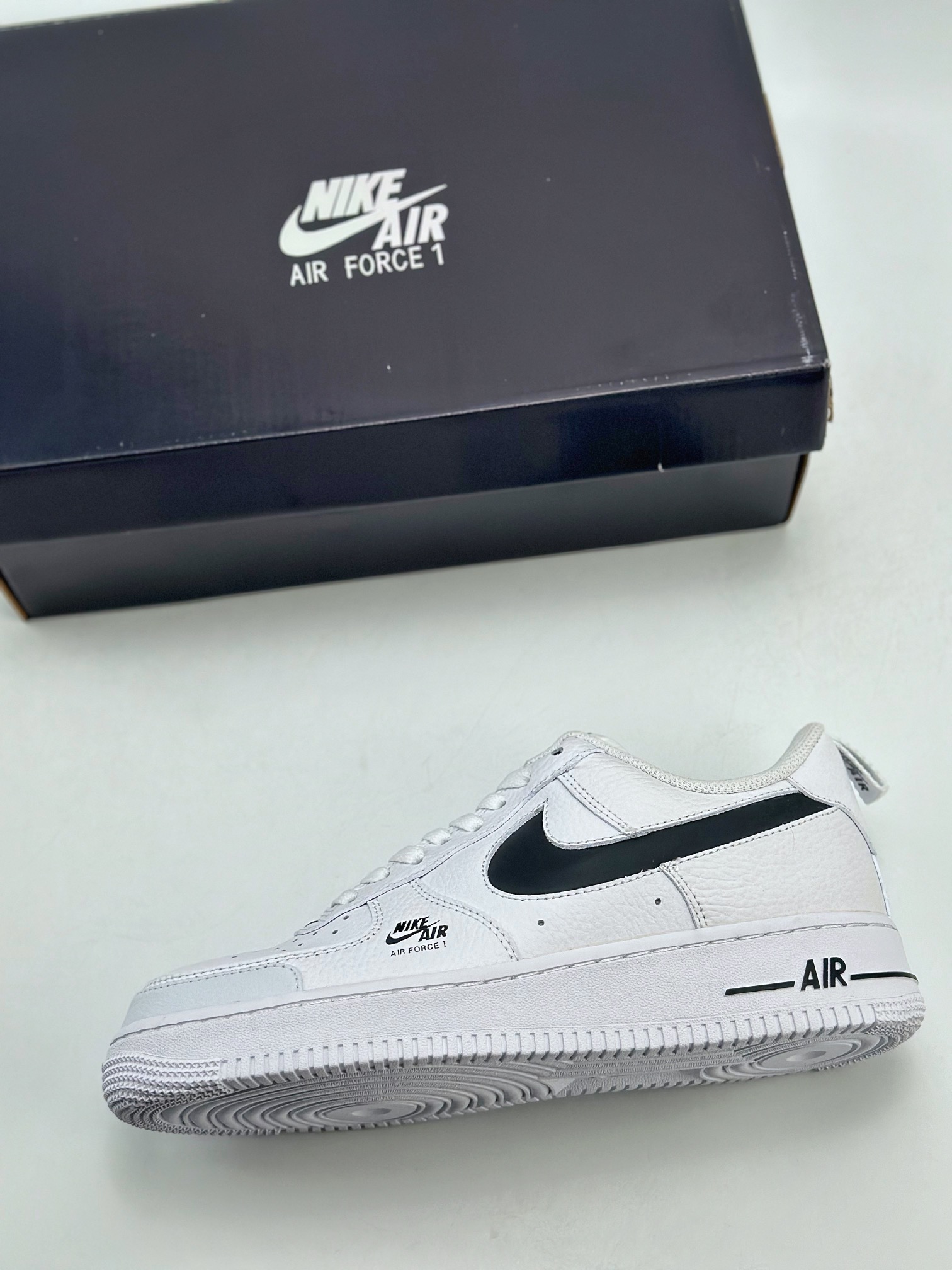 200 Nike Air Force 1 Low 07 解构白黑 CV3039-105