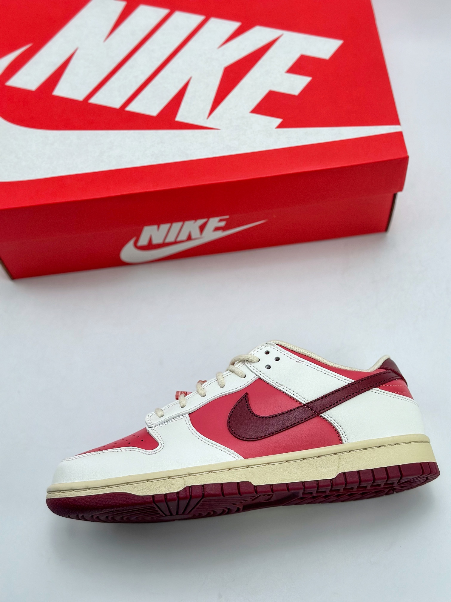 190 NIKE SB Dunk Low ”Valentine‘s Day” 情人节限定 HF0736-161