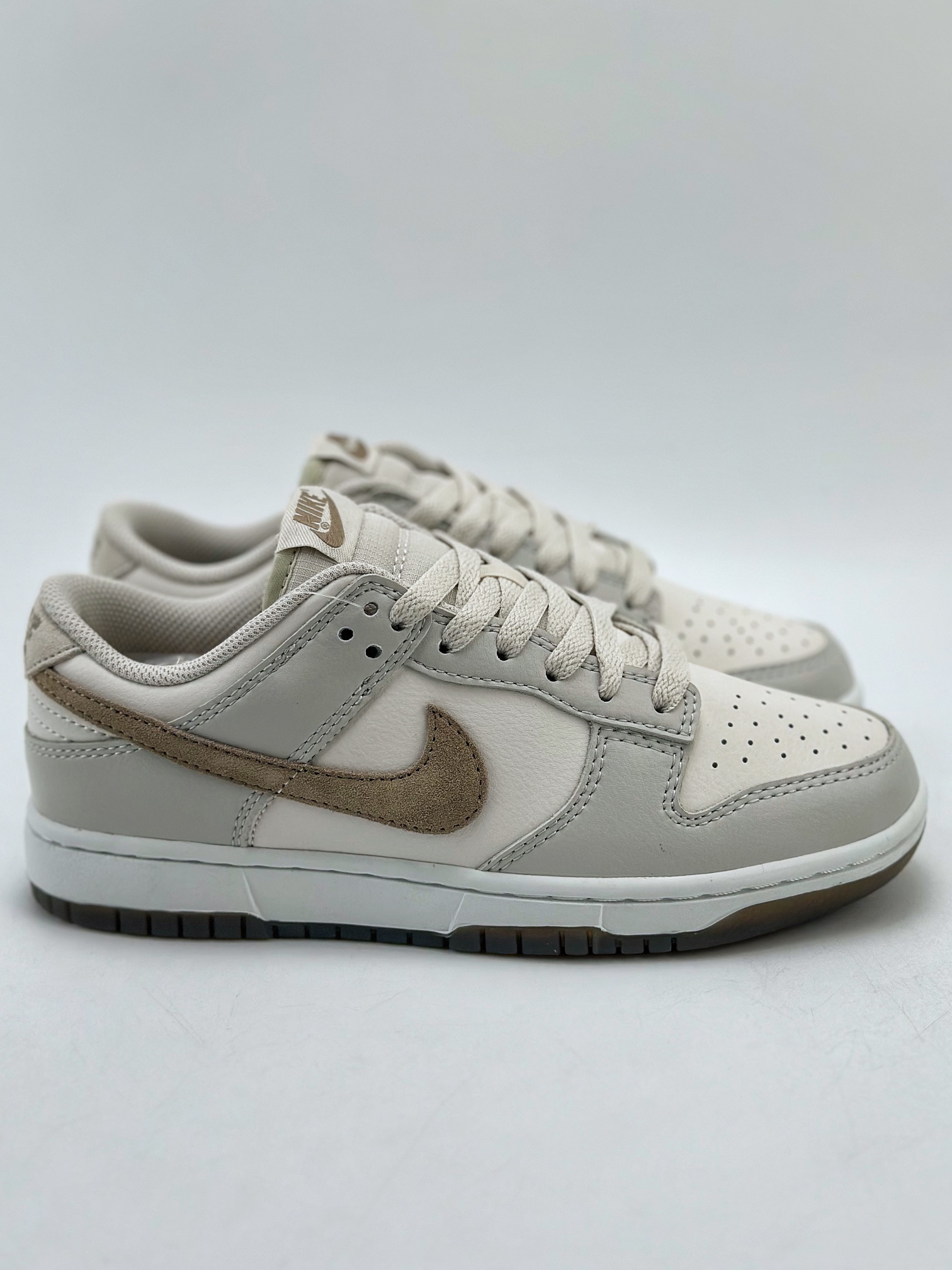 180 NIKE SB Dunk Low RETRO PREMIUM 灰棕 FJ4188-001