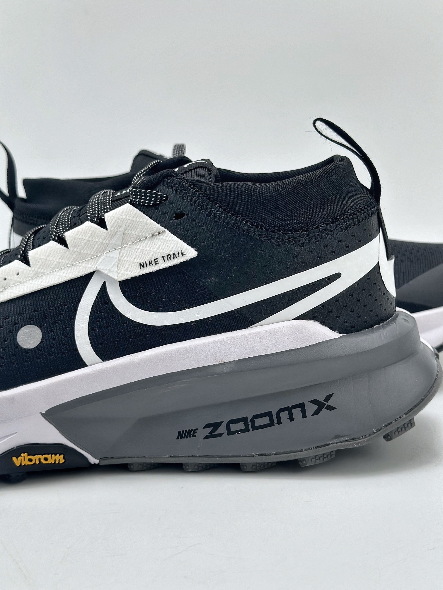 230 Nike ZoomX Zegama Trail 2 耐克塞加马系列低帮越野马拉松休闲运动慢跑鞋 FD5190-001