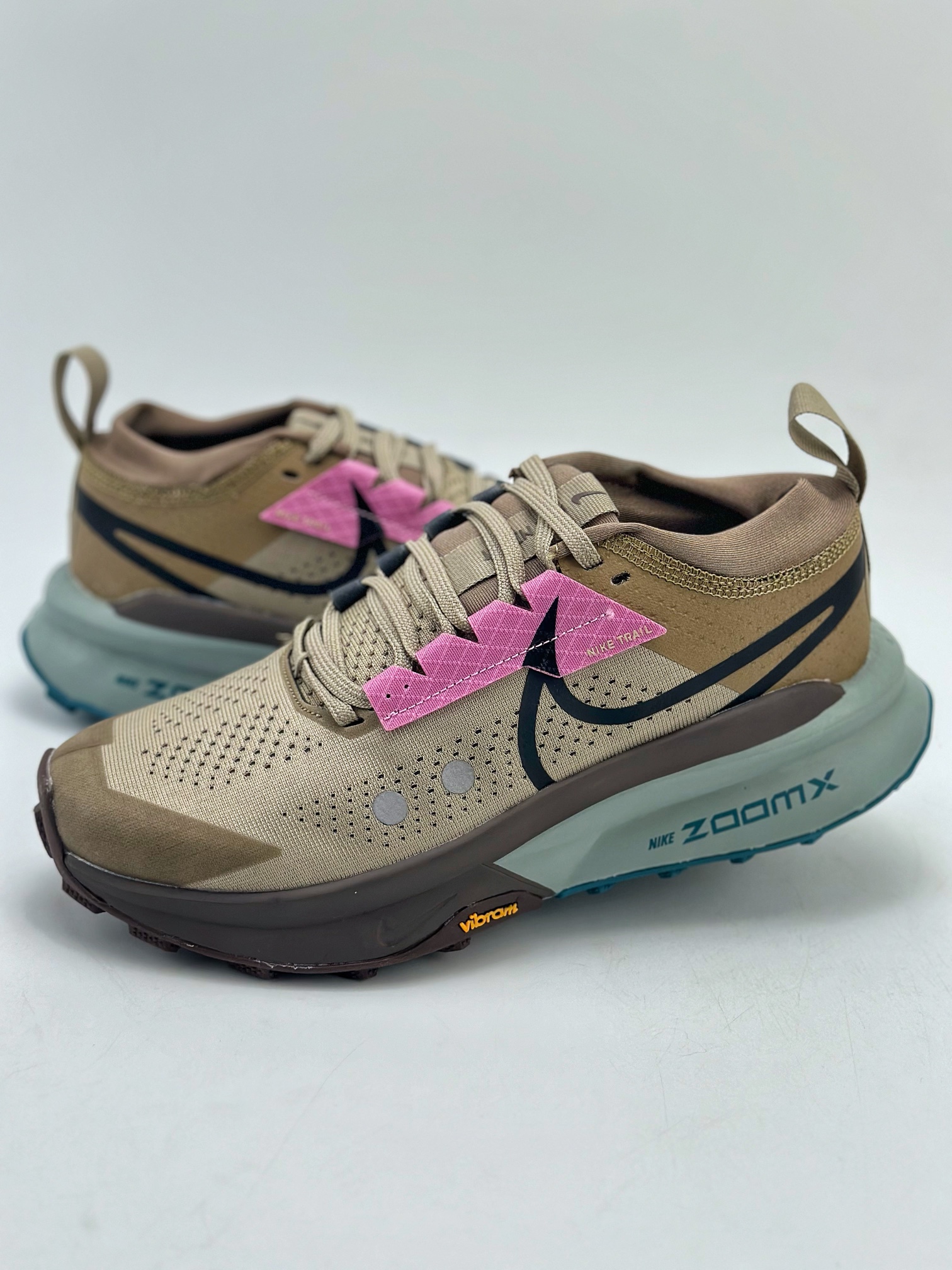 230 Nike ZoomX Zegama Trail 2 慢跑鞋