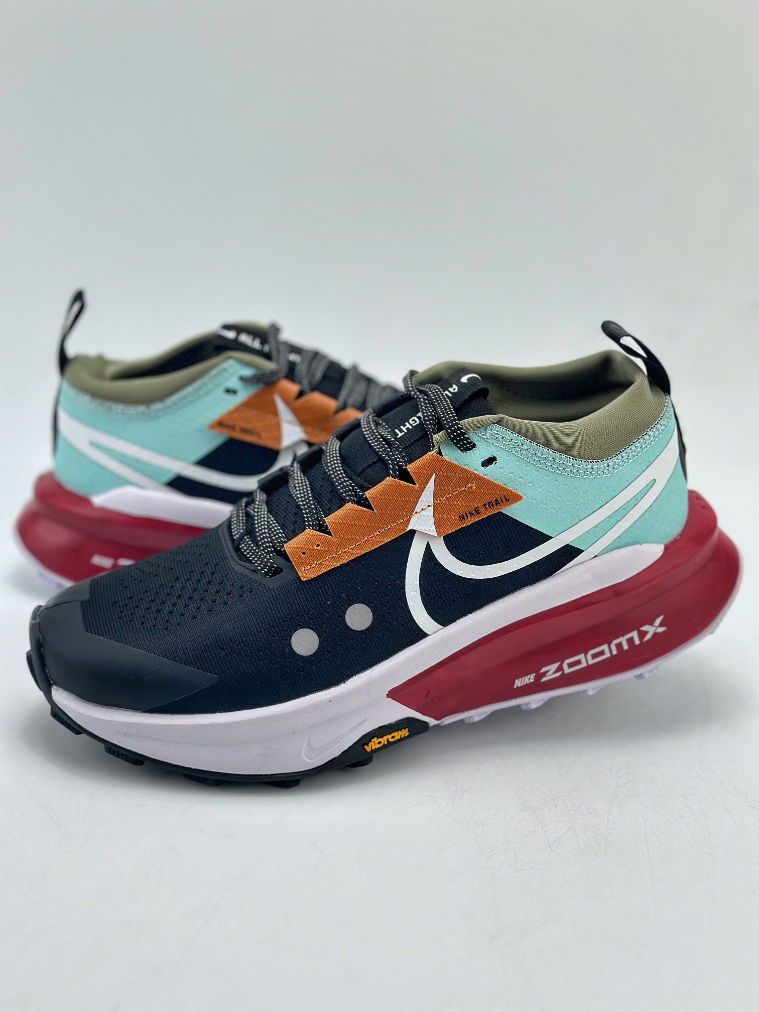 230 Nike ZoomX Zegama Trail 2 慢跑鞋