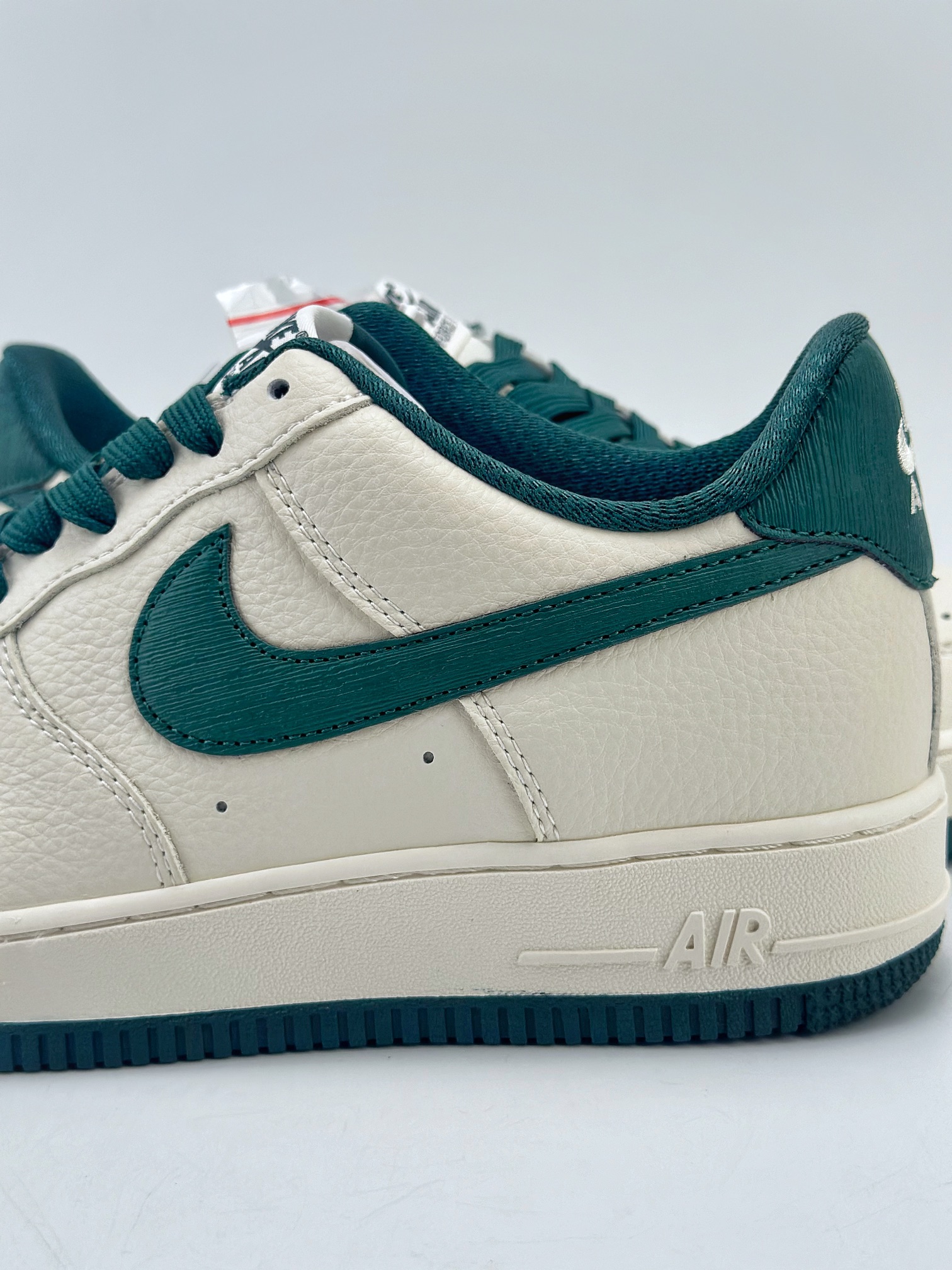 220 Nike Air Force 1 Low 07 白绿 PO3699-807