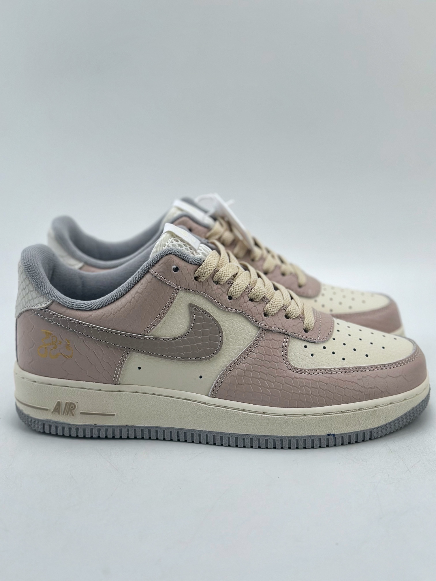 200 Nike Air Force 1 Low 07 龙年限定CNY 祥云 米白 DX2678-100