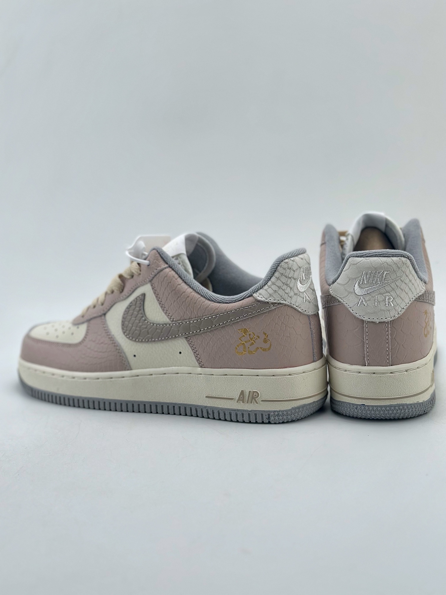 200 Nike Air Force 1 Low 07 龙年限定CNY 祥云 米白 DX2678-100