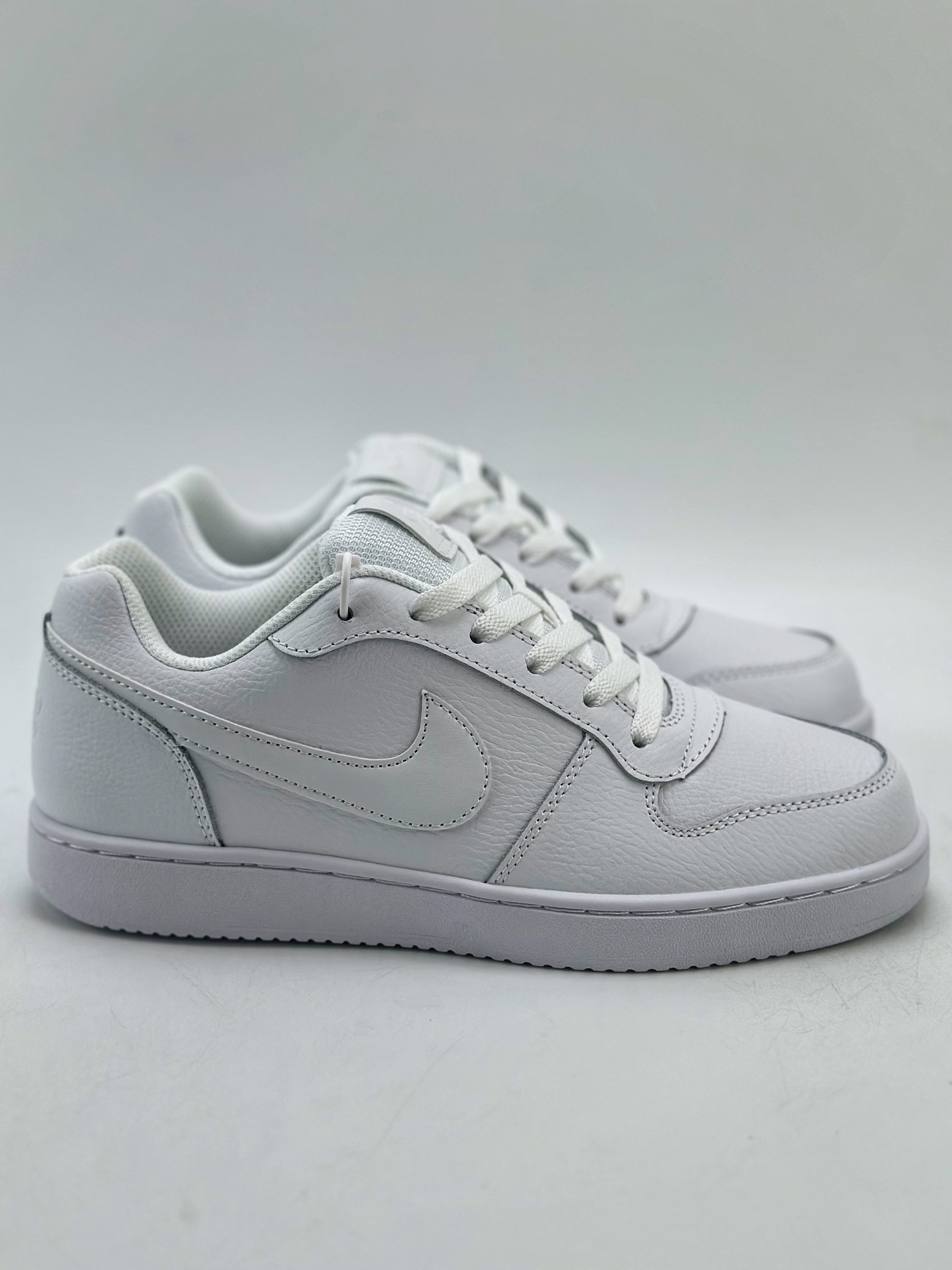 130 耐克Nike Ebernon Low 伊贝尔农系列低帮休闲运动文化篮球板鞋 AQ1175-100