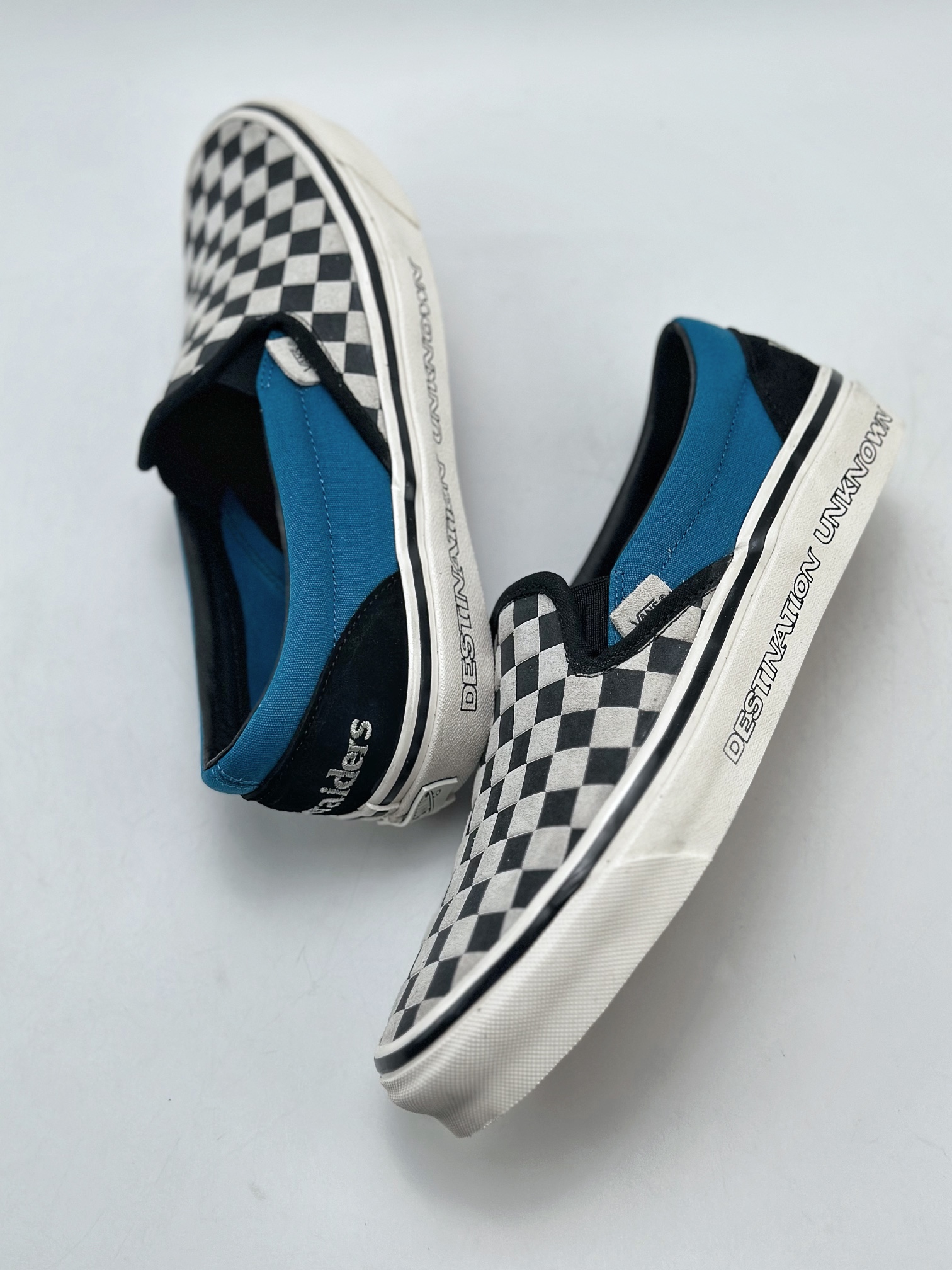 160 Vans slip-on x Liberaiders 千纸鹤联名 黑白棋盘格子