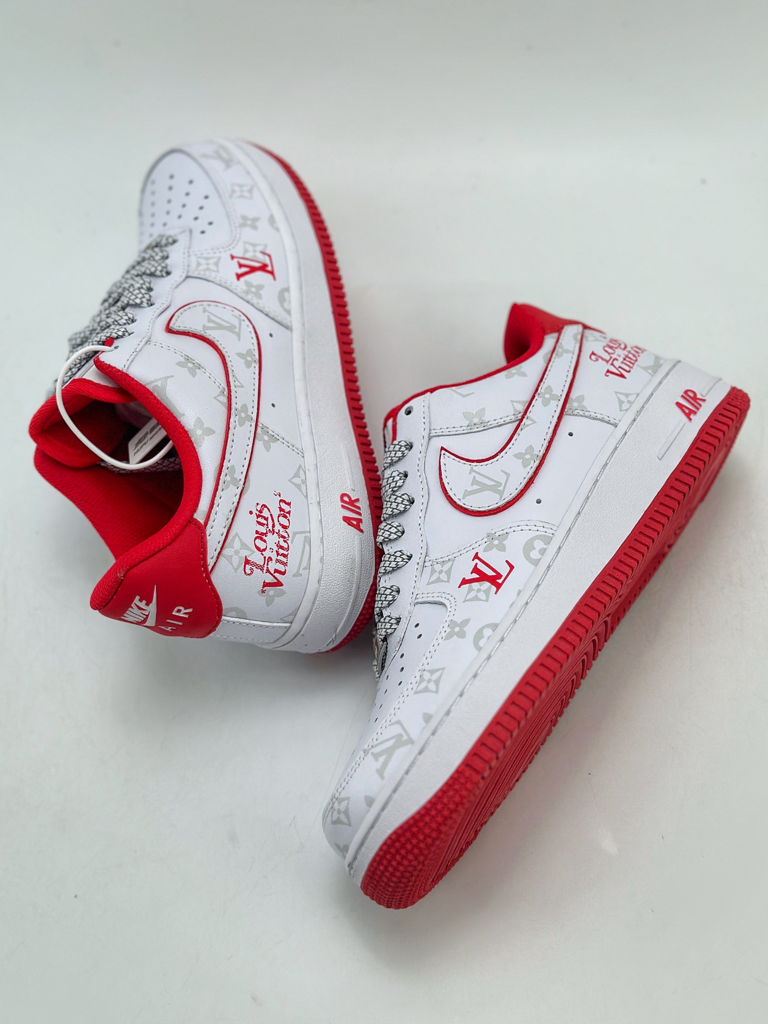 Nike Air Force 1 Low 07 x Louis Vuitton 白红印花 DR9868-100