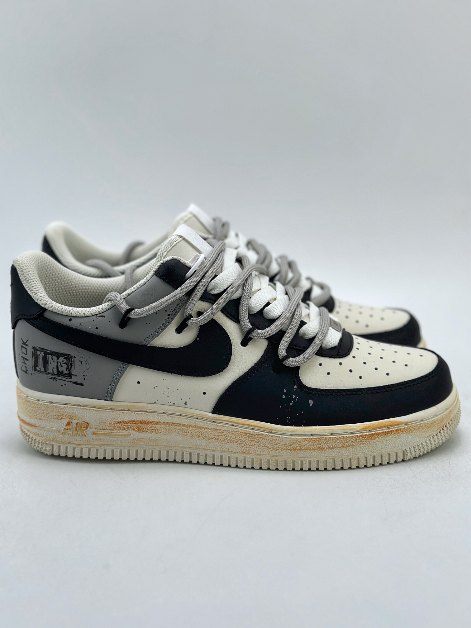 260 Nike Air Force 1 Low 07 811制造 无声缠绕 情绪 黑白灰 ZH0316-015