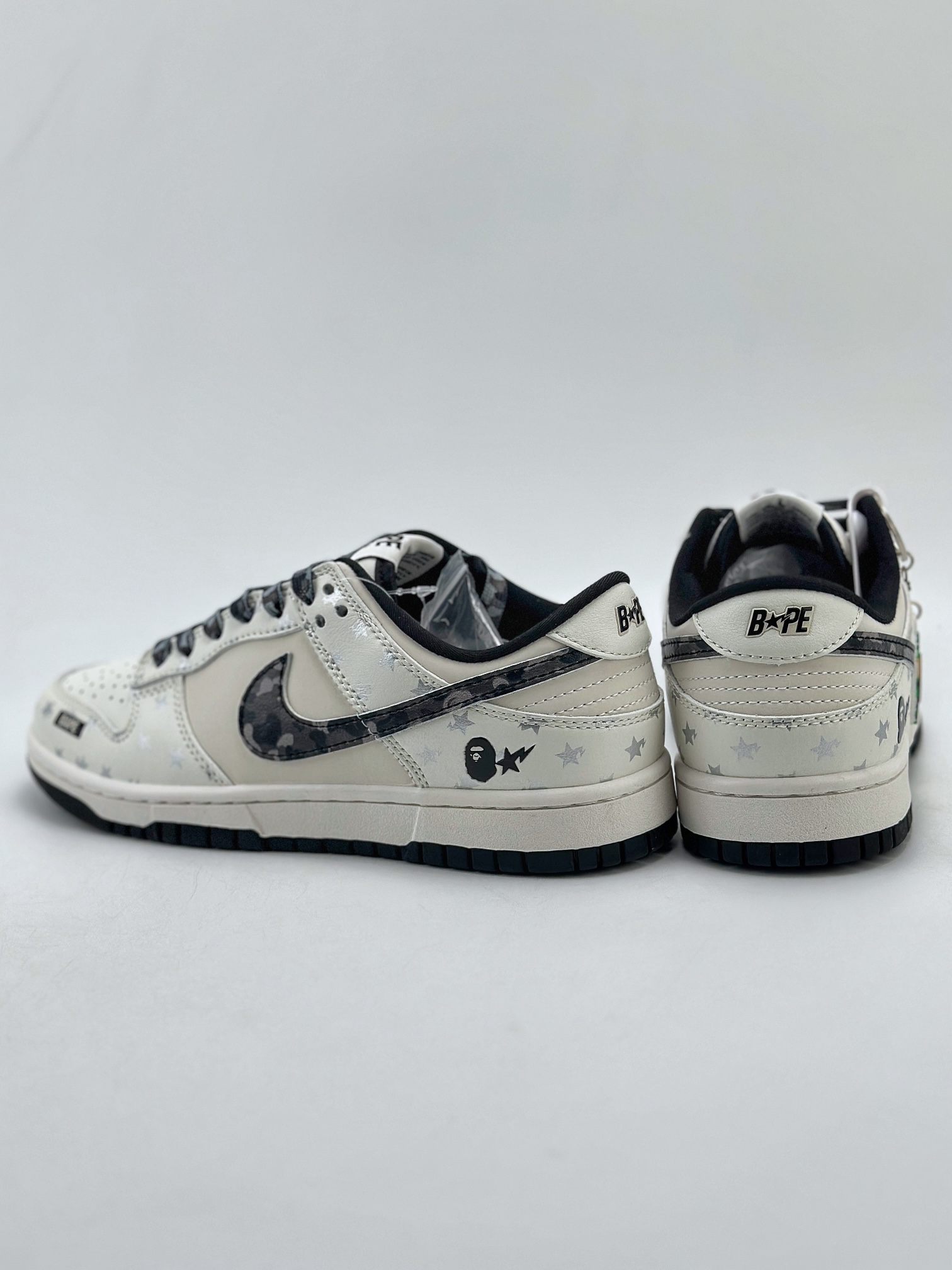 280 Nike SB Dunk Low x BAPE 白黑印花 DQ1098-350